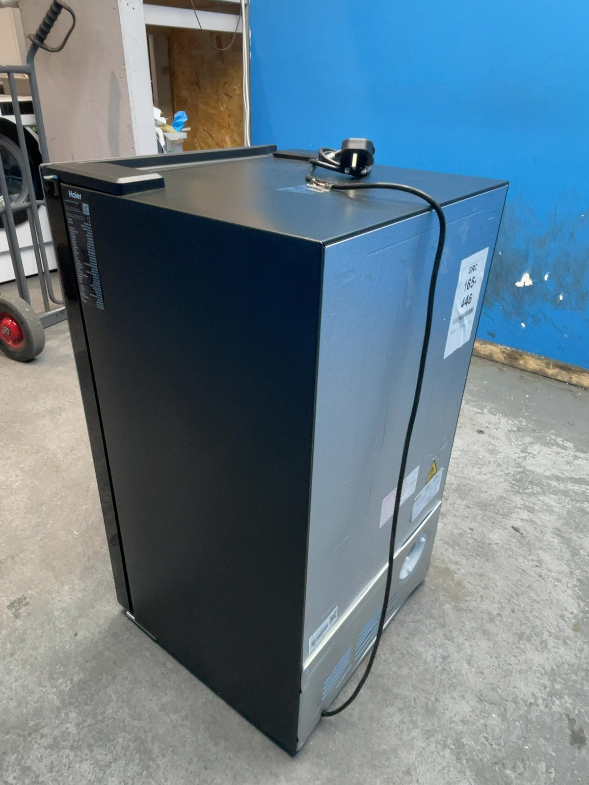 #GRC-165-446 - Haier Wine Bank 50 Series 3 34 Bottle Wine Cooler – hOn App, Anti-Vibration