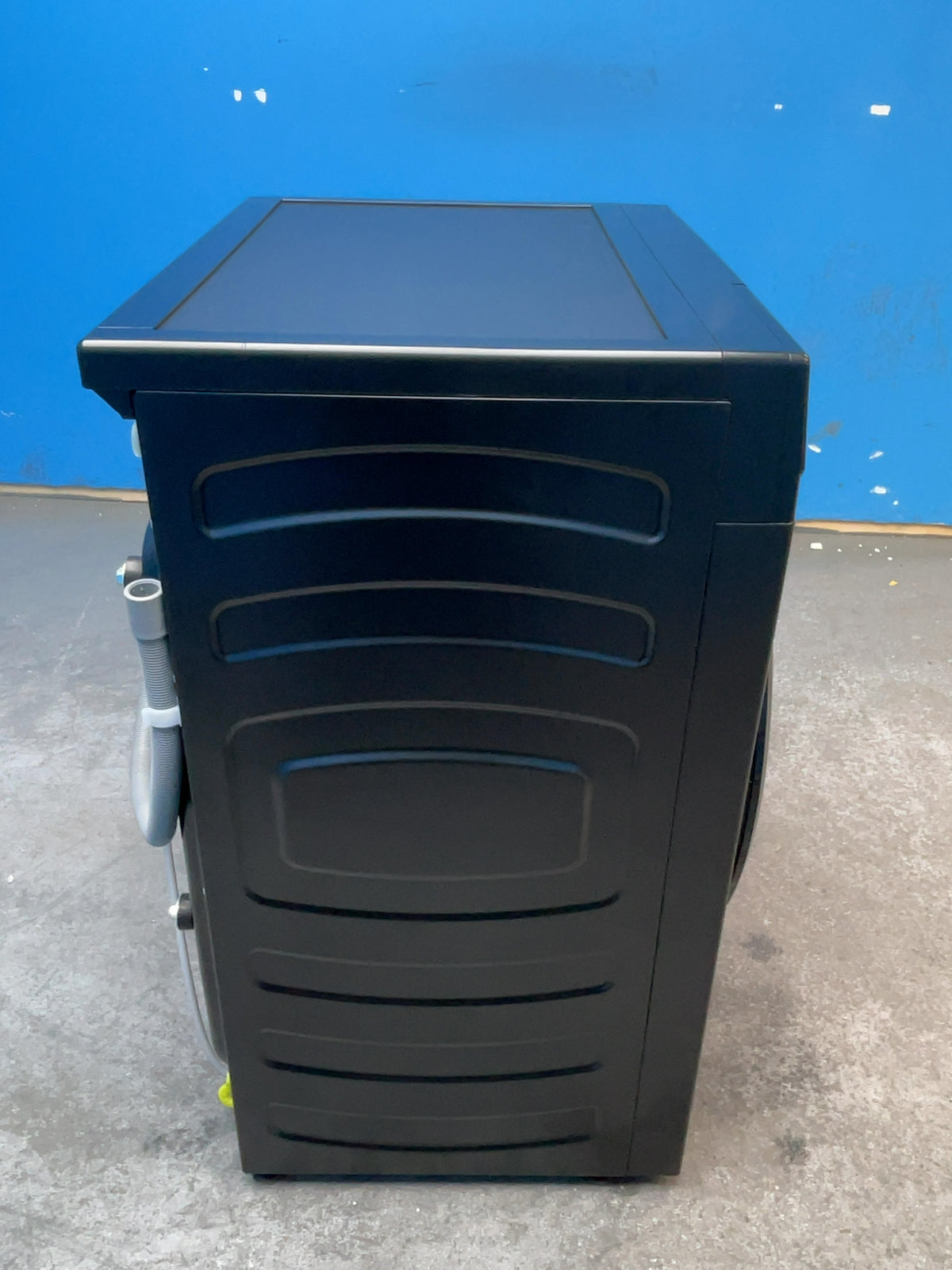 #GRC-165-562 - Haier X Series 5 9kg 1400rpm Washing Machine – Smart AI, Steam Refresh, Graphite
