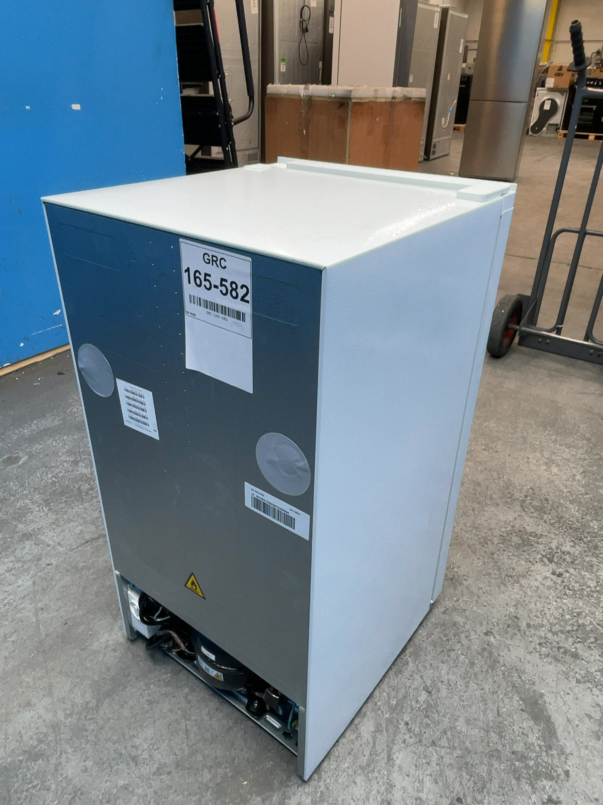 #GRC-165-582 - Hoover H-Freeze 300 Mini Undercounter Freezer – 64L, Low Frost, White