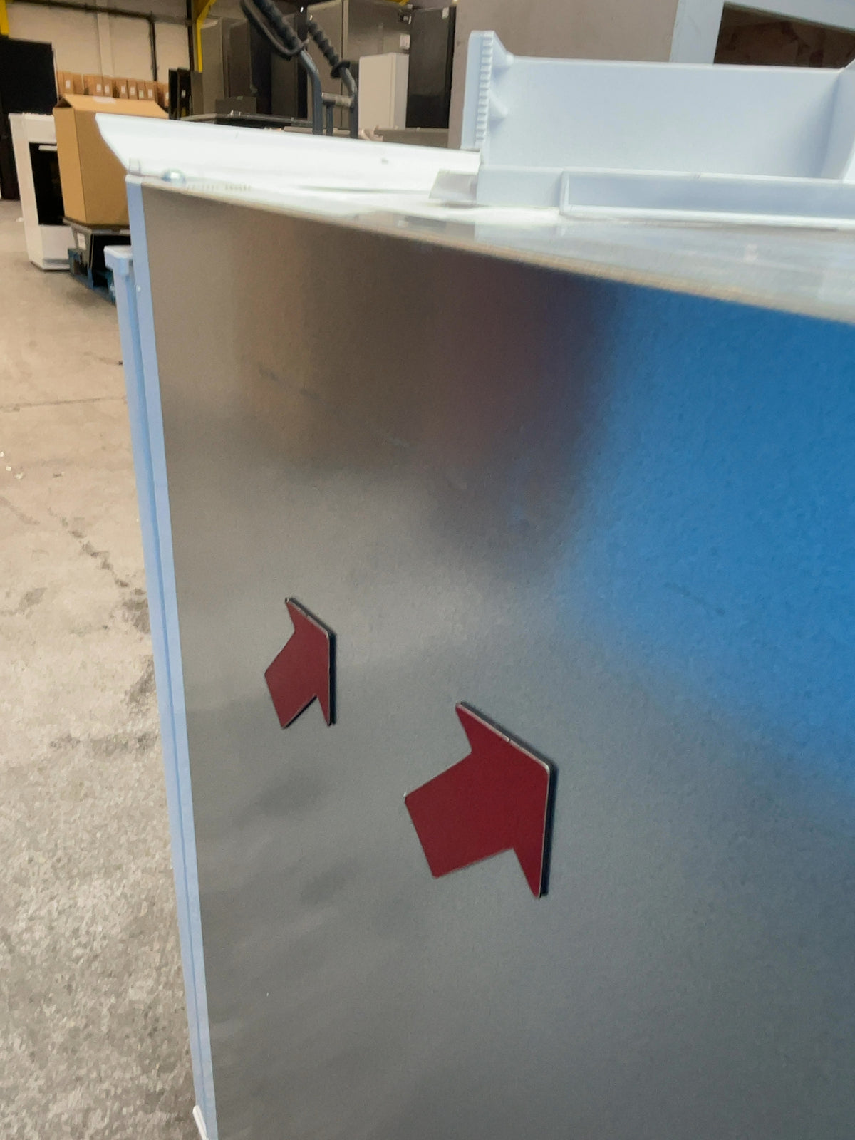 #GRC-165-728 - Hotpoint Integrated Undercounter Freezer – 91L Capacity, Low Frost, Fixed Hinge