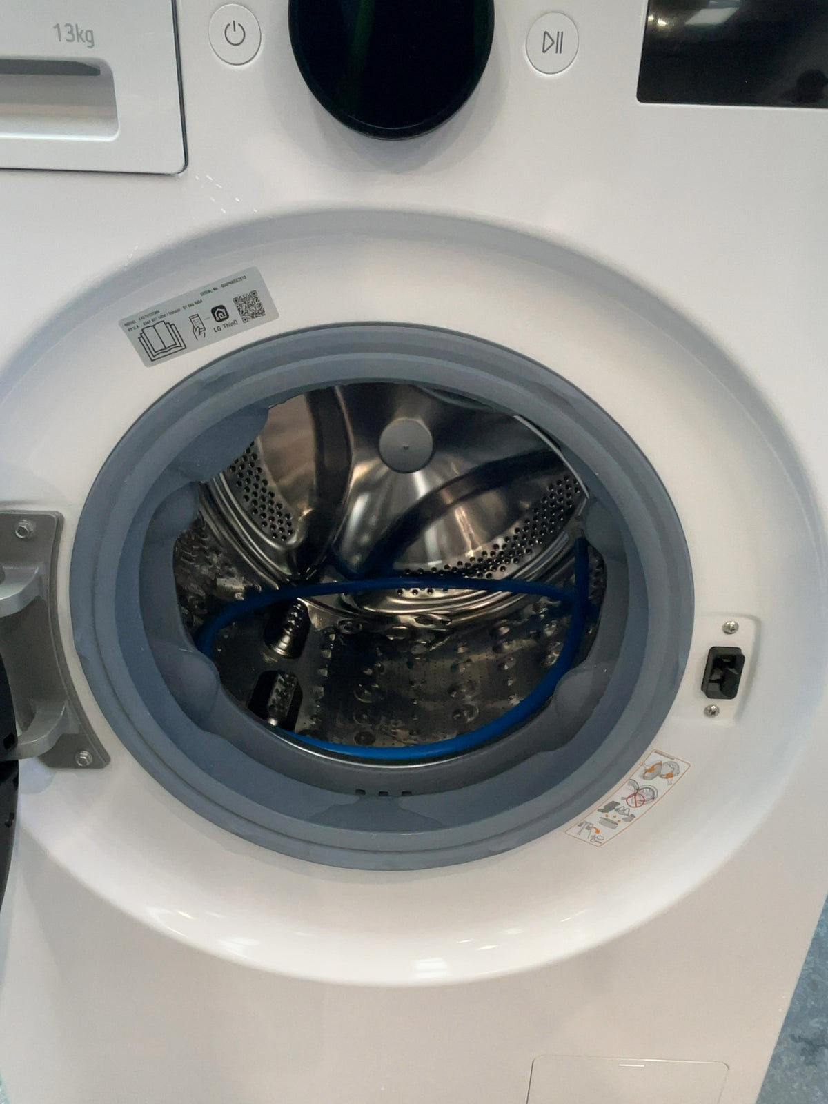 #GRC-165-741 - LG 13kg 1400rpm Washing Machine – AI DD, TurboWash 360, WiFi Connected, White