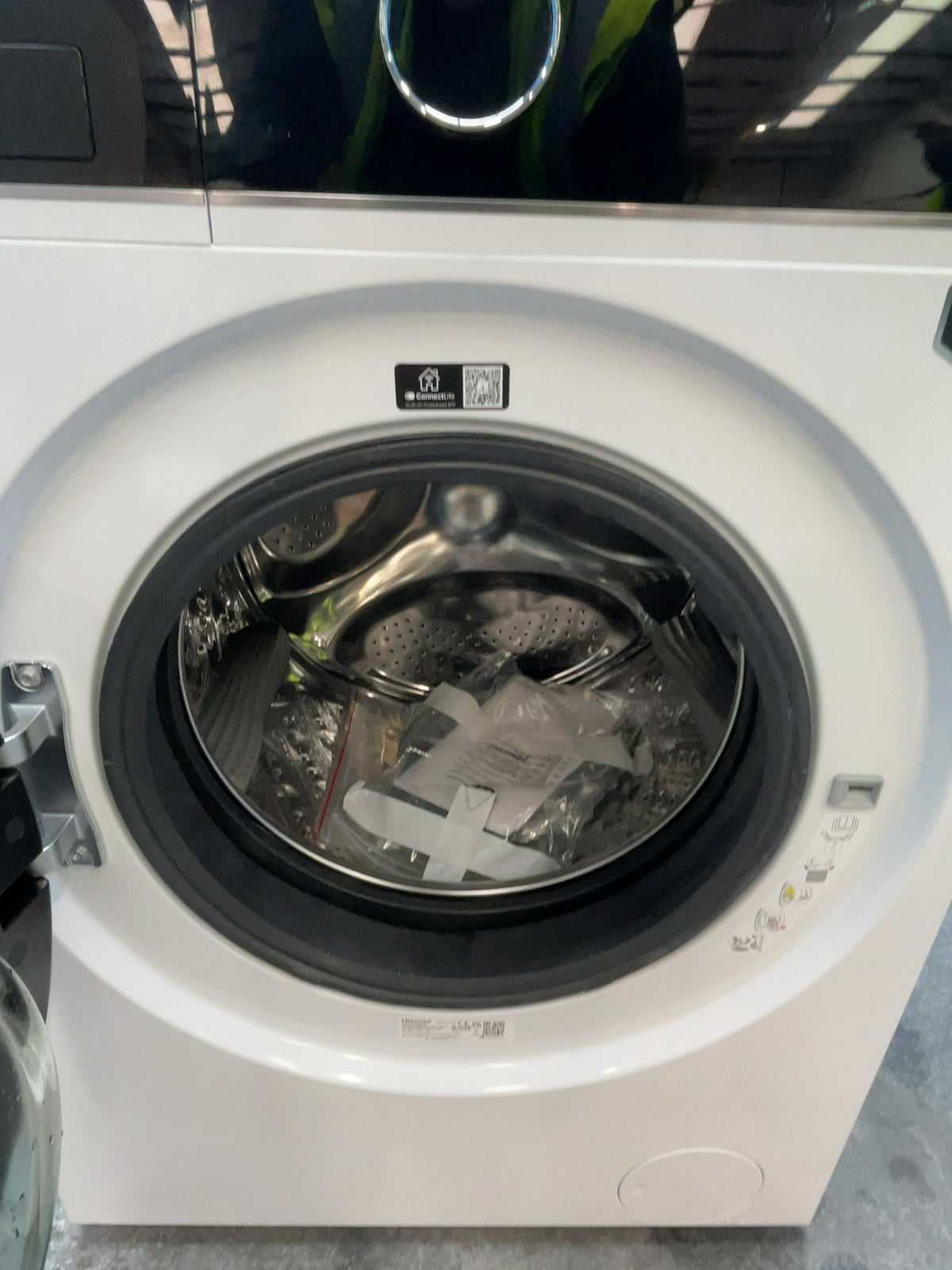 #GRC-165-746 - Hisense Washer Dryer – 12kg Wash, 8kg Dry, 1400rpm, WiFi Connected, White, Quick Wash
