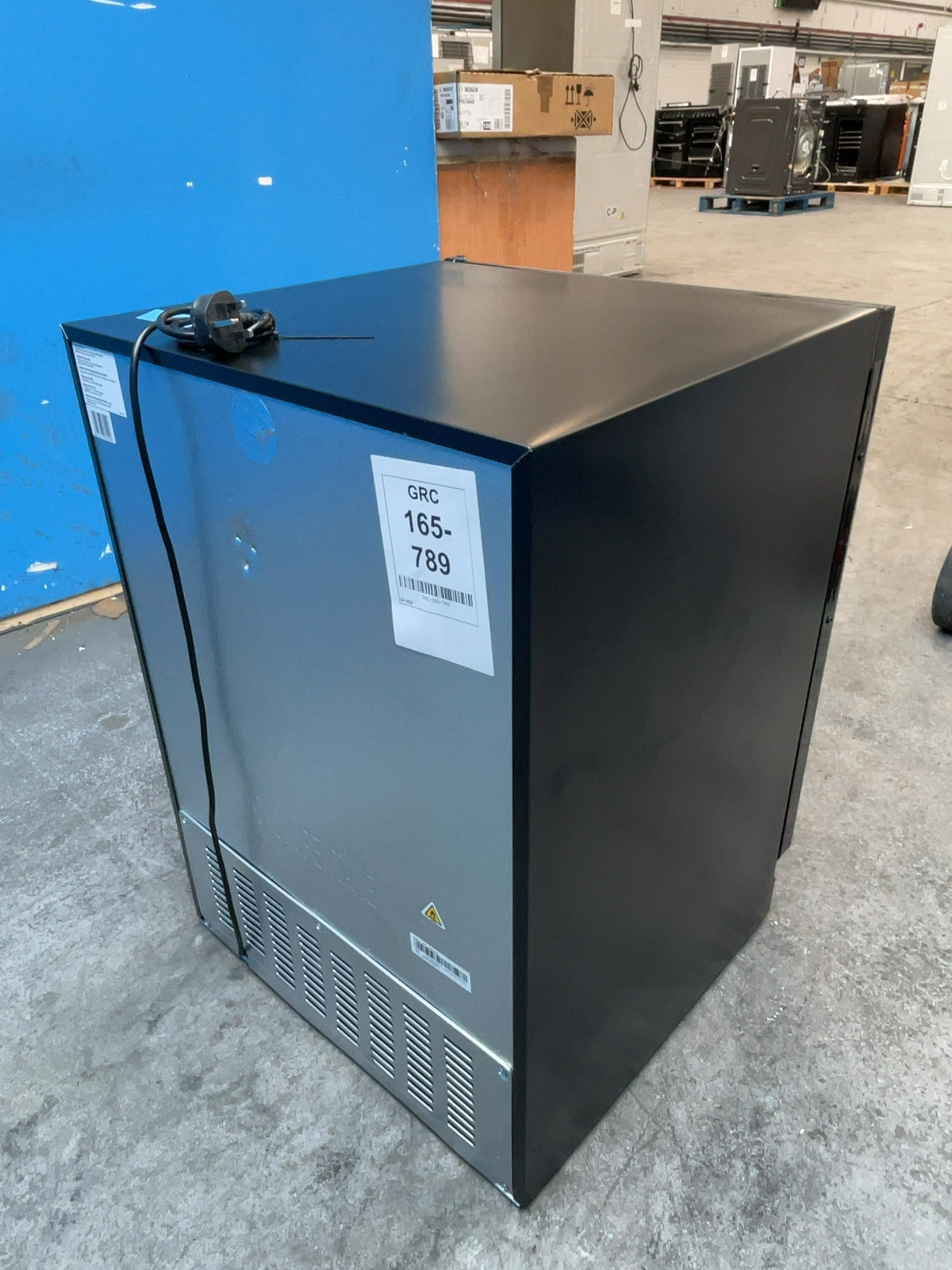 #GRC-165-789 - Hisense 46 Bottle Built-In Wine Cooler – Reversible Door, Touch Controls