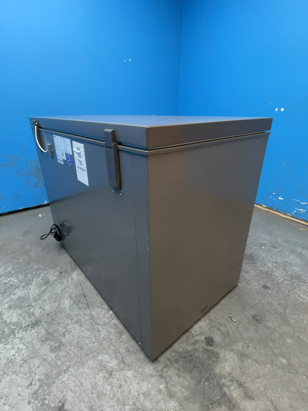#GRC-165-793 - Hisense 277L Chest Freezer – Total No Frost, Winter Guard, Grey