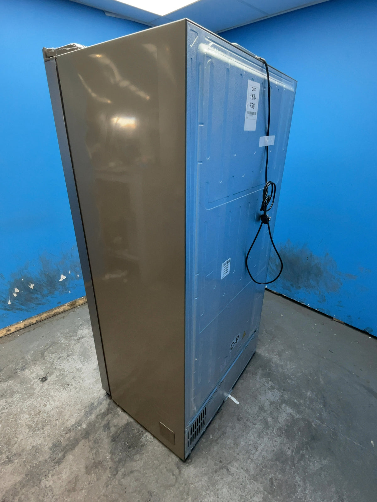 #GRC-165-798 - Haier American Style Fridge Freezer – 528L, New Gentle Silver, Total No Frost