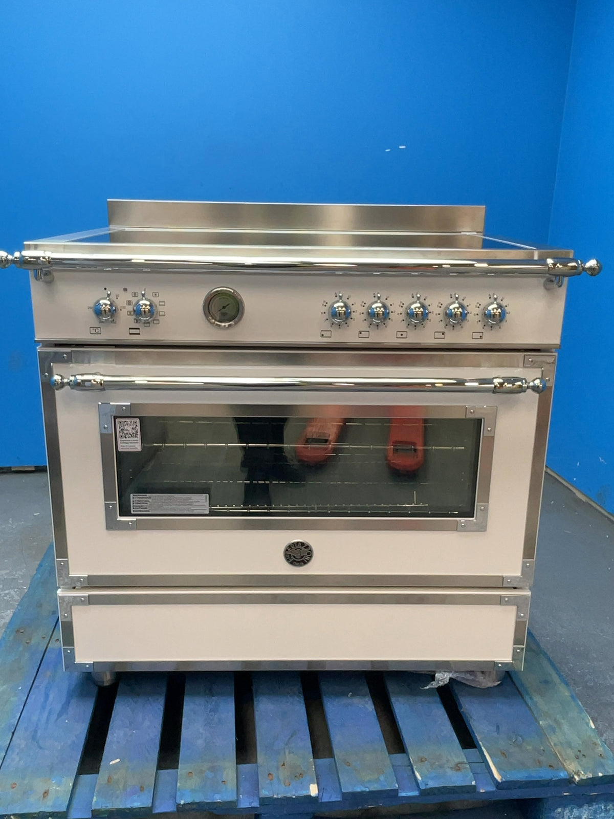 #GRC-165-808 - Bertazzoni Heritage 90cm Induction Range Cooker – 103L Capacity, 5 Zones, Ivory