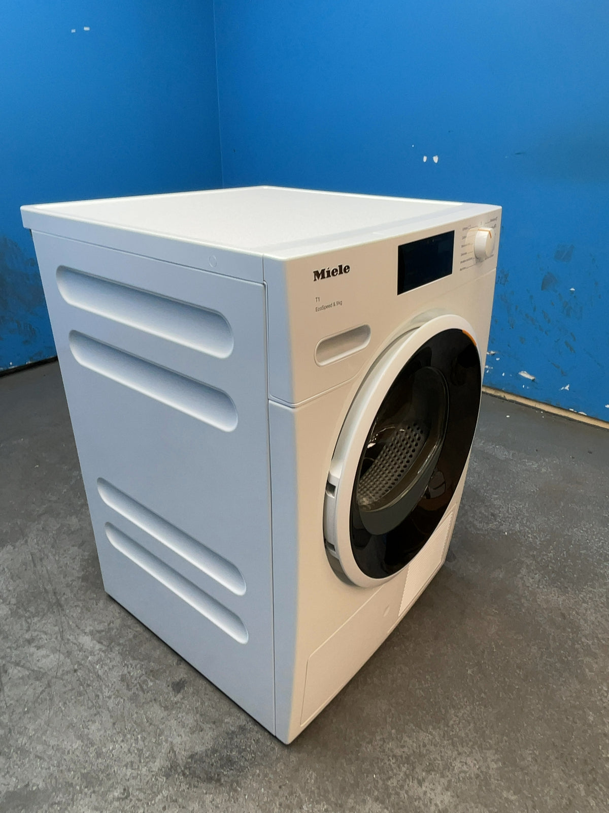 #GRC-165-812 - Miele T1 9kg Heat Pump Tumble Dryer – EcoSpeed, FragranceDos & Miele@home