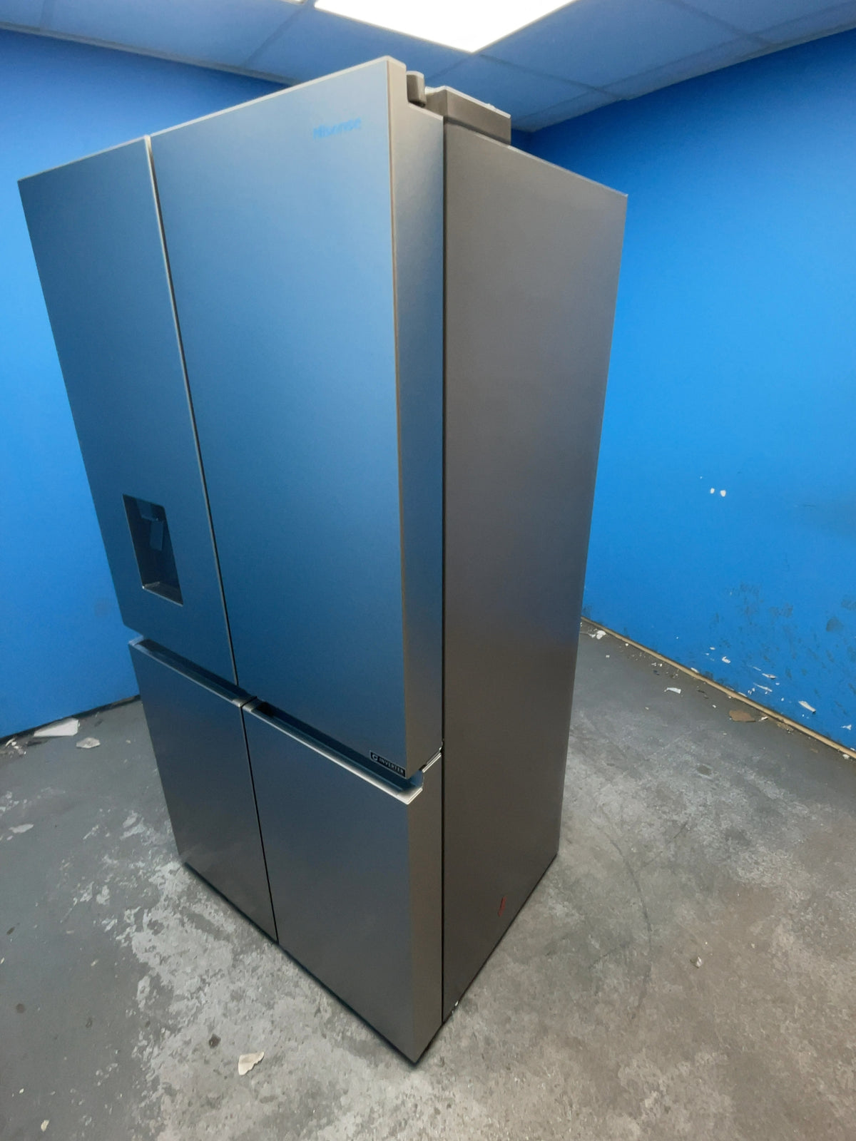#GRC-165-854 - Hisense American Style Fridge Freezer – 606L, Stainless Steel, Total No Frost