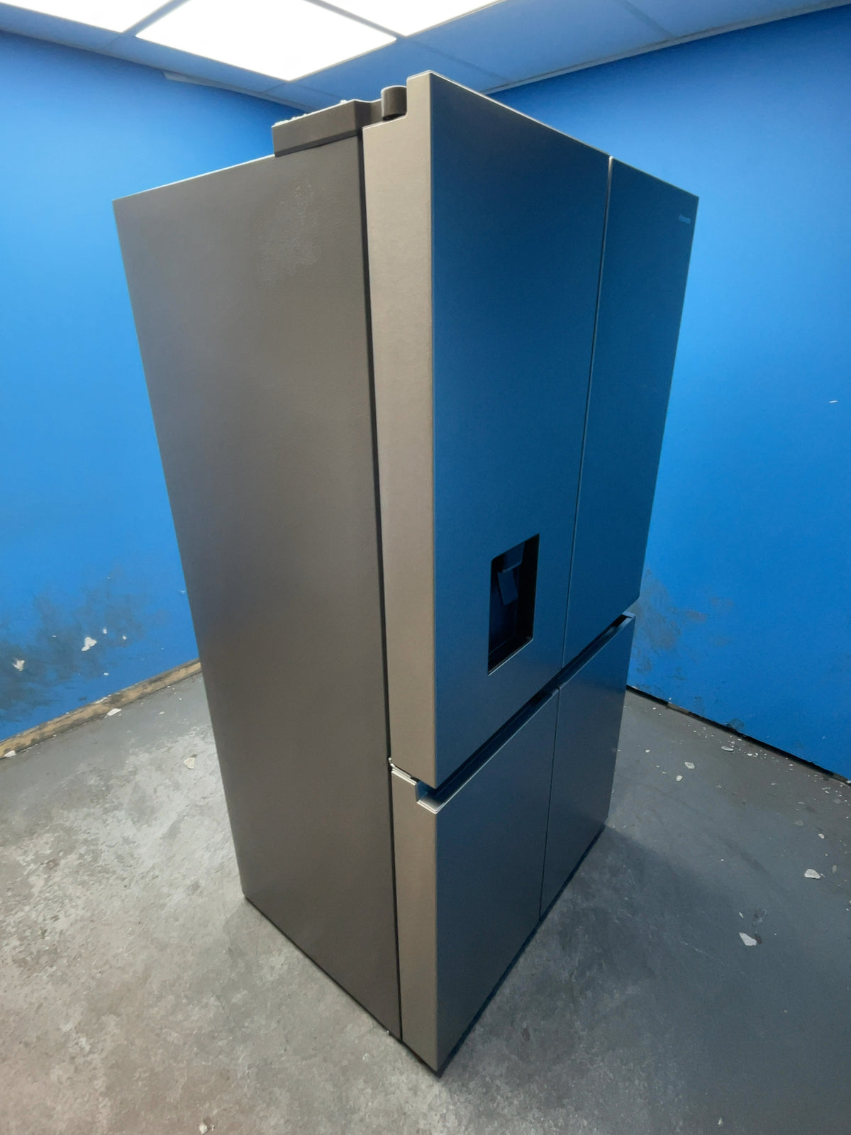#GRC-165-854 - Hisense American Style Fridge Freezer – 606L, Stainless Steel, Total No Frost
