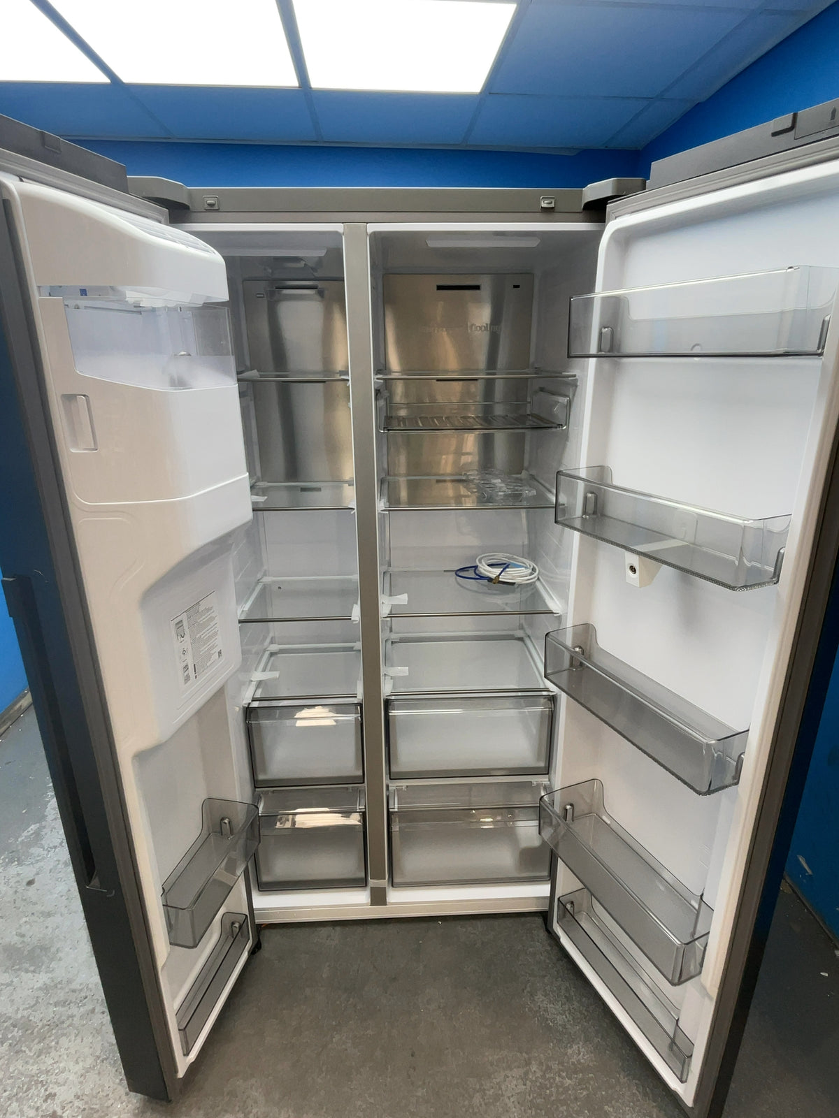 #GRC-165-856 - Samsung Series 9 American Style Fridge Freezer – 614L, Dark Ocean Inox