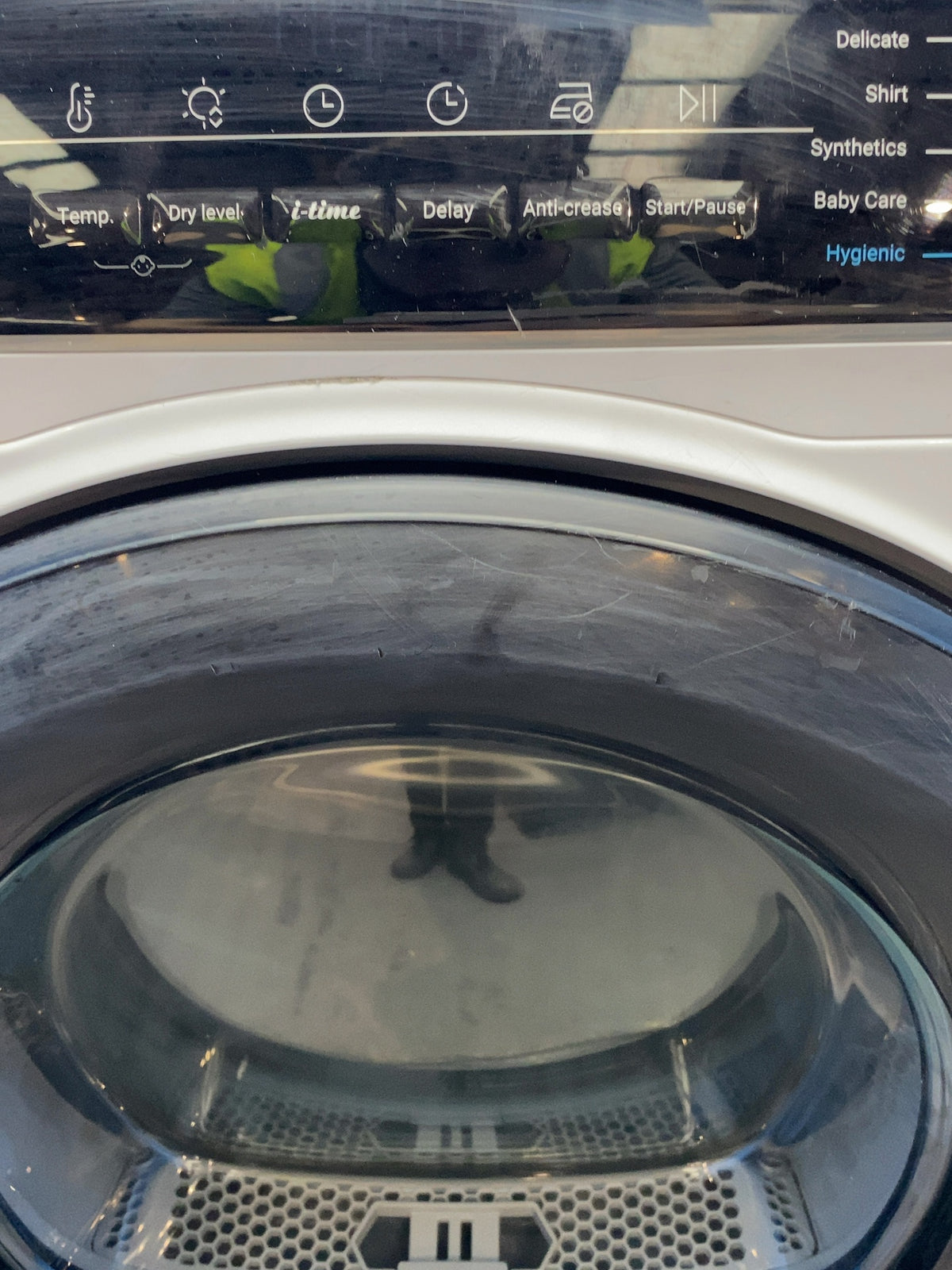 #GRC-165-904 - Haier Series 3 9kg Heat Pump Tumble Dryer – White, A++ Energy Rating