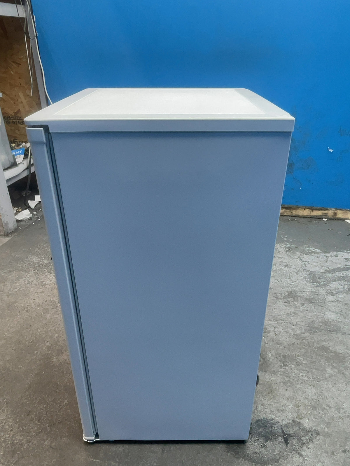 #GRC-165-972 - Hoover 48cm Undercounter Freezer – 60L Capacity, 3 Drawers, White