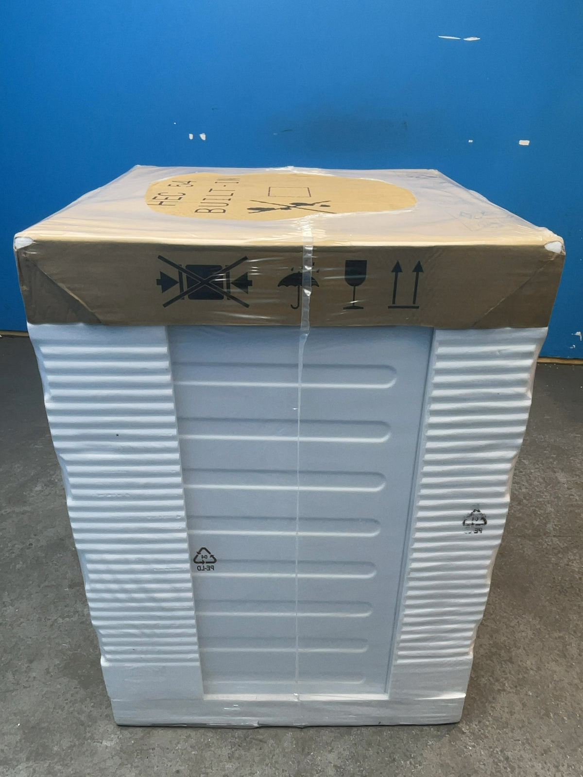 #GRC-166-012 - Electrolux Integrated Washer Dryer – 7kg Wash, 4kg Dry, 1600rpm, White