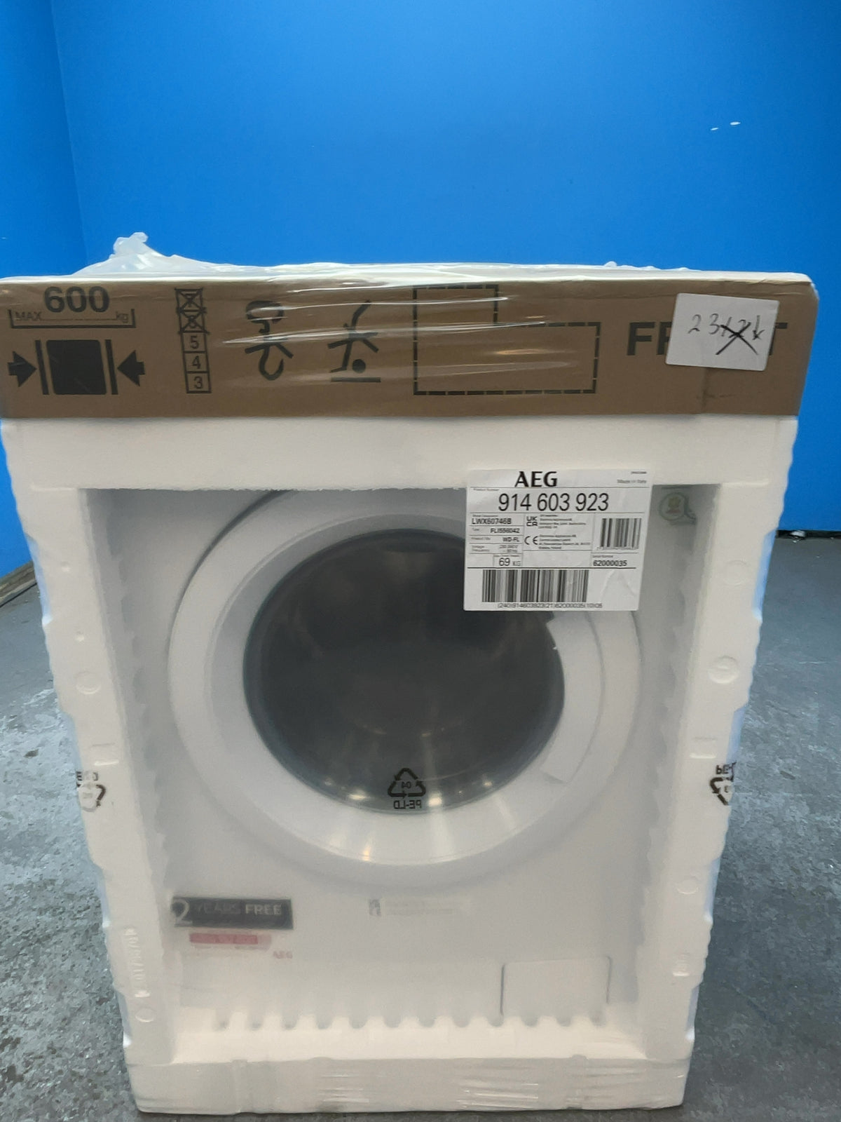 #GRC-166-013 - AEG 7kg/4kg ProSense Washer Dryer – 1600 Spin, AutoSense, White