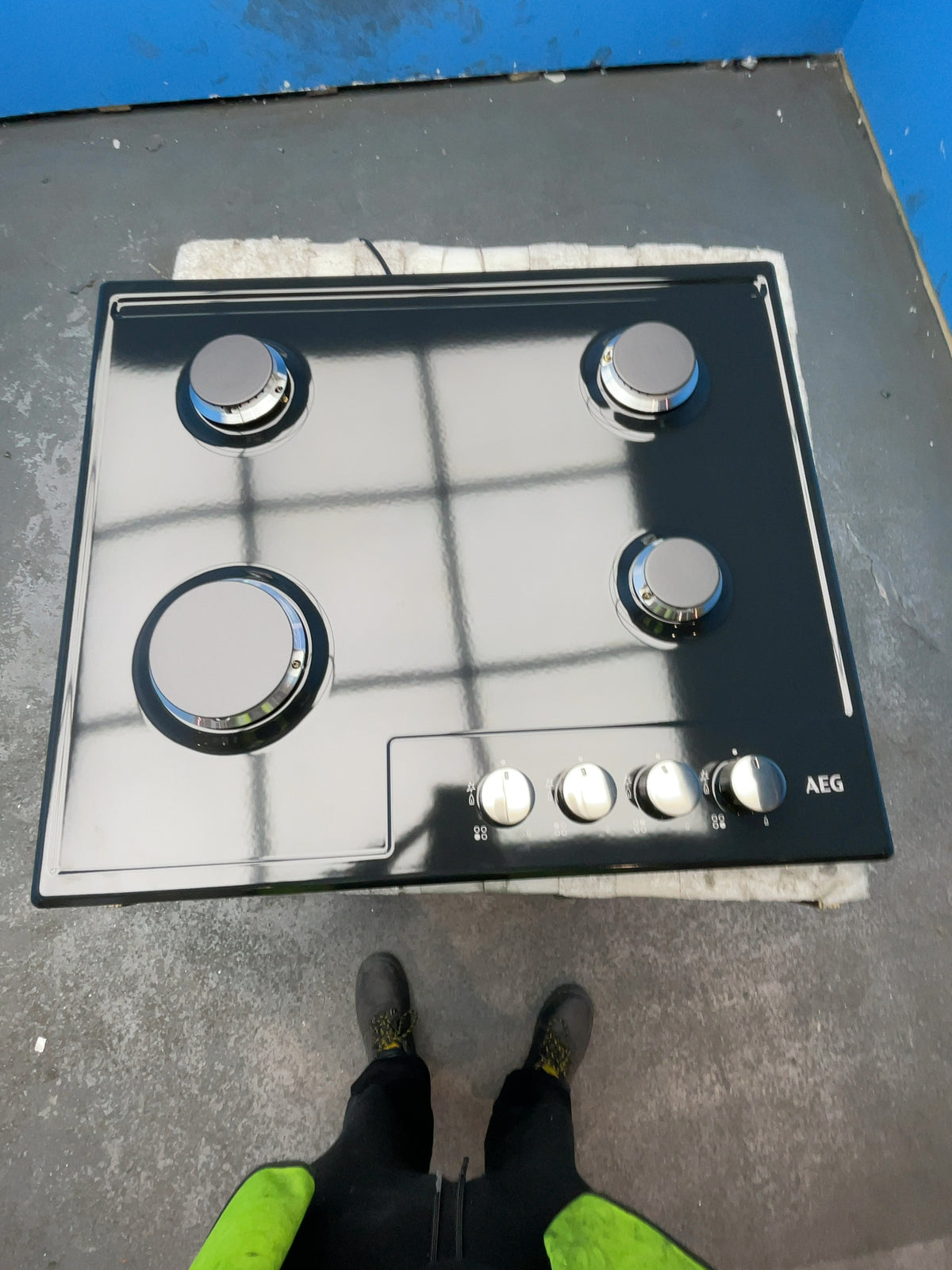 #GRC-166-027 - AEG 3000 60cm 4 Burner Gas Hob in Black – Speed Burners, Cast Iron Pan Supports, Flame Failure Safety