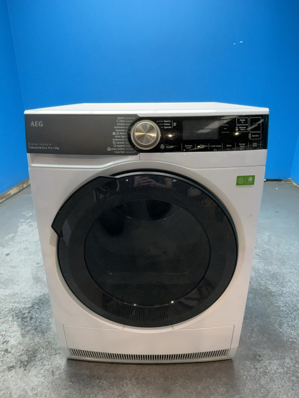 #GRC-166-041 - AEG TR959V6BC 9kg Heat Pump Tumble Dryer – 3DScan Tech, AbsoluteCare Pro, WiFi
