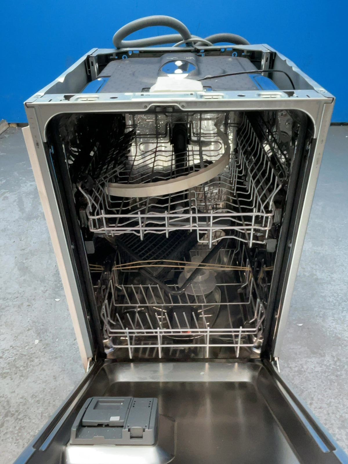 #GRC-166-059 - Electrolux 45cm Slimline Integrated Dishwasher – 9 Place Settings, AirDry Tech, Dual Spray Arms
