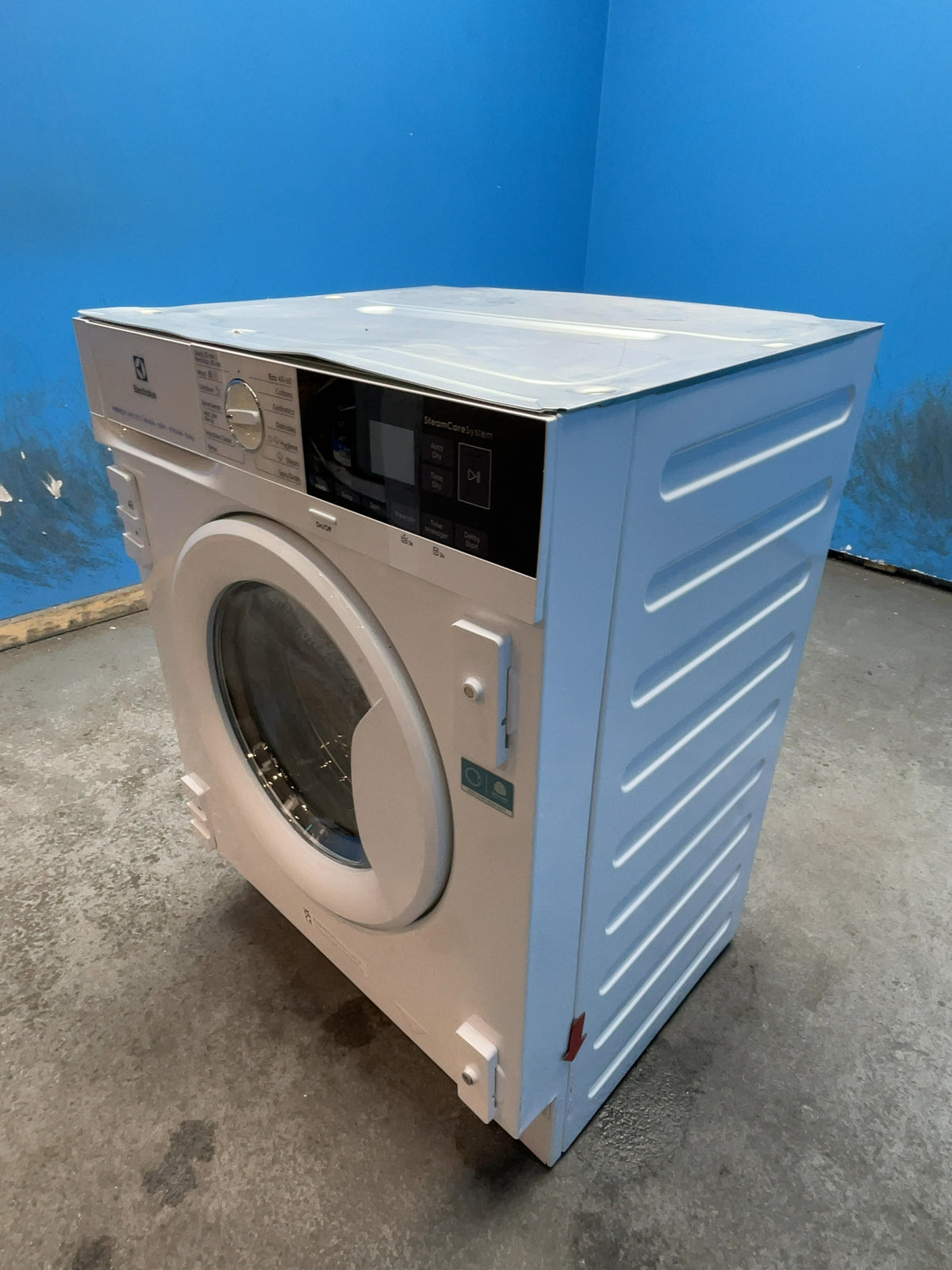 #GRC-166-063 - Electrolux Integrated Washer Dryer – 7kg Wash, 4kg Dry, 1600rpm, White
