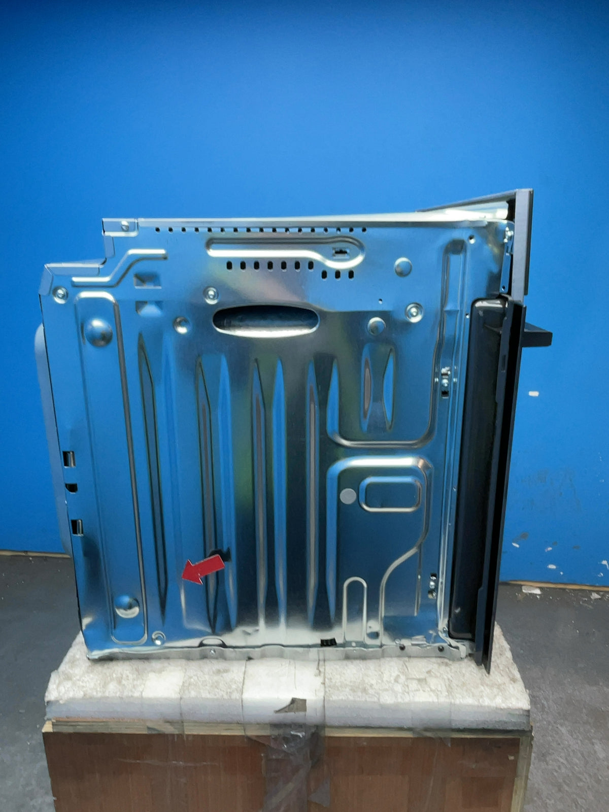 #GRC-166-078 - AEG 6000 SenseCook 60cm Electric Single Oven – 71L Capacity, Pyrolytic Self-Clean, WiFi Connected