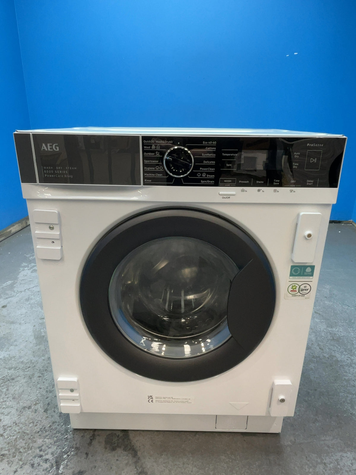 #GRC-166-088 - AEG 8000 Series Integrated Washer Dryer – 8kg Wash, 4kg Dry, 1600rpm, WiFi Connected