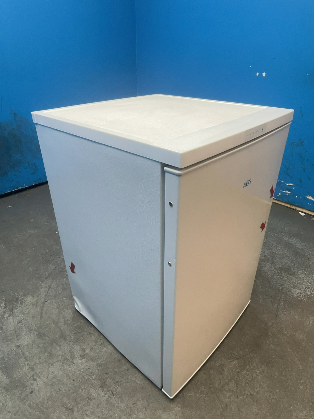 #GRC-166-113 - AEG 6000 Series 56cm Freestanding Under Counter Freezer – 85L, LowFrost, Frostmatic Fast Freeze
