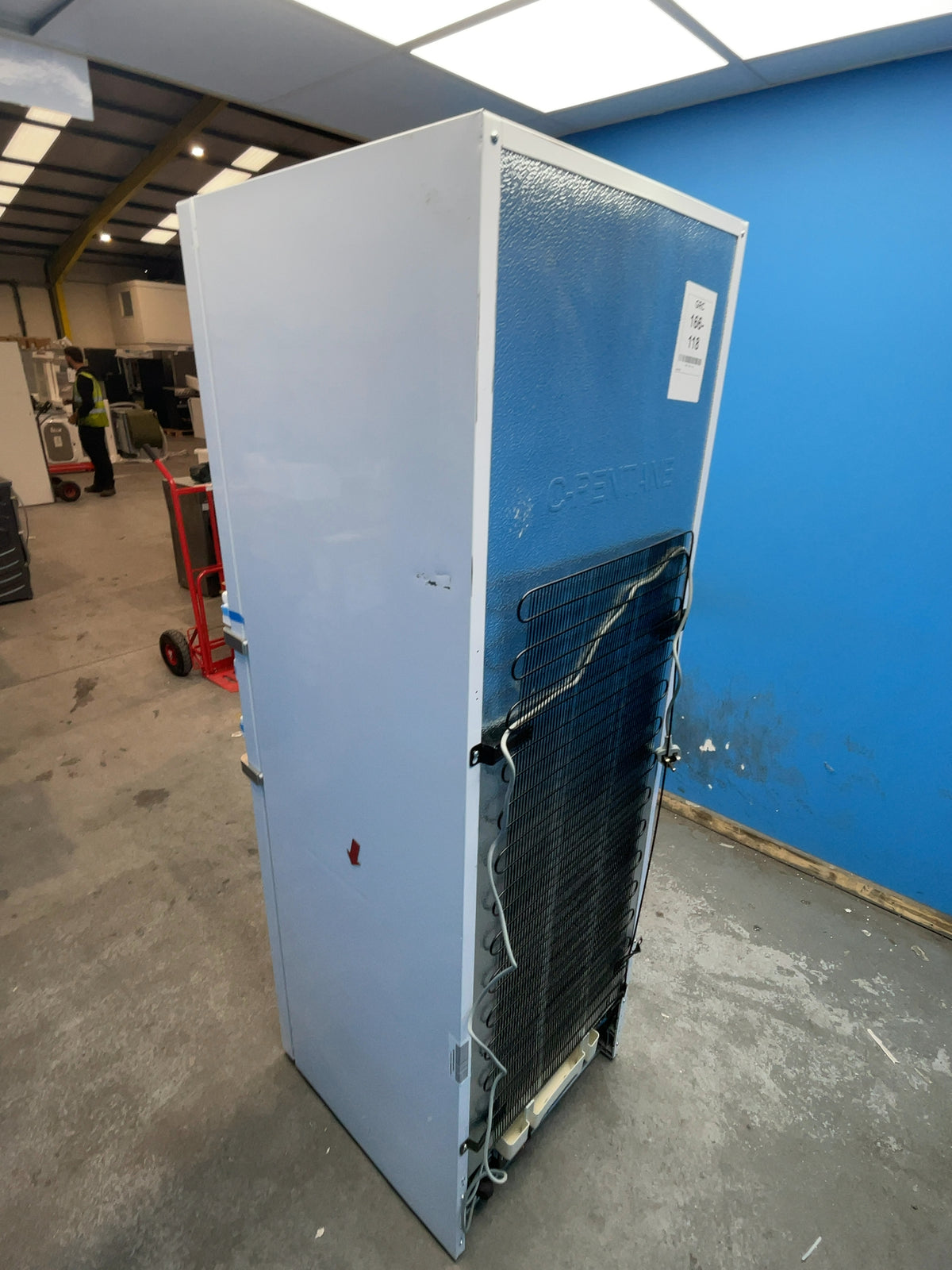 #GRC-166-118 - AEG 7000 Series 278L Upright Freezer – NoFrost MultiFlow, White