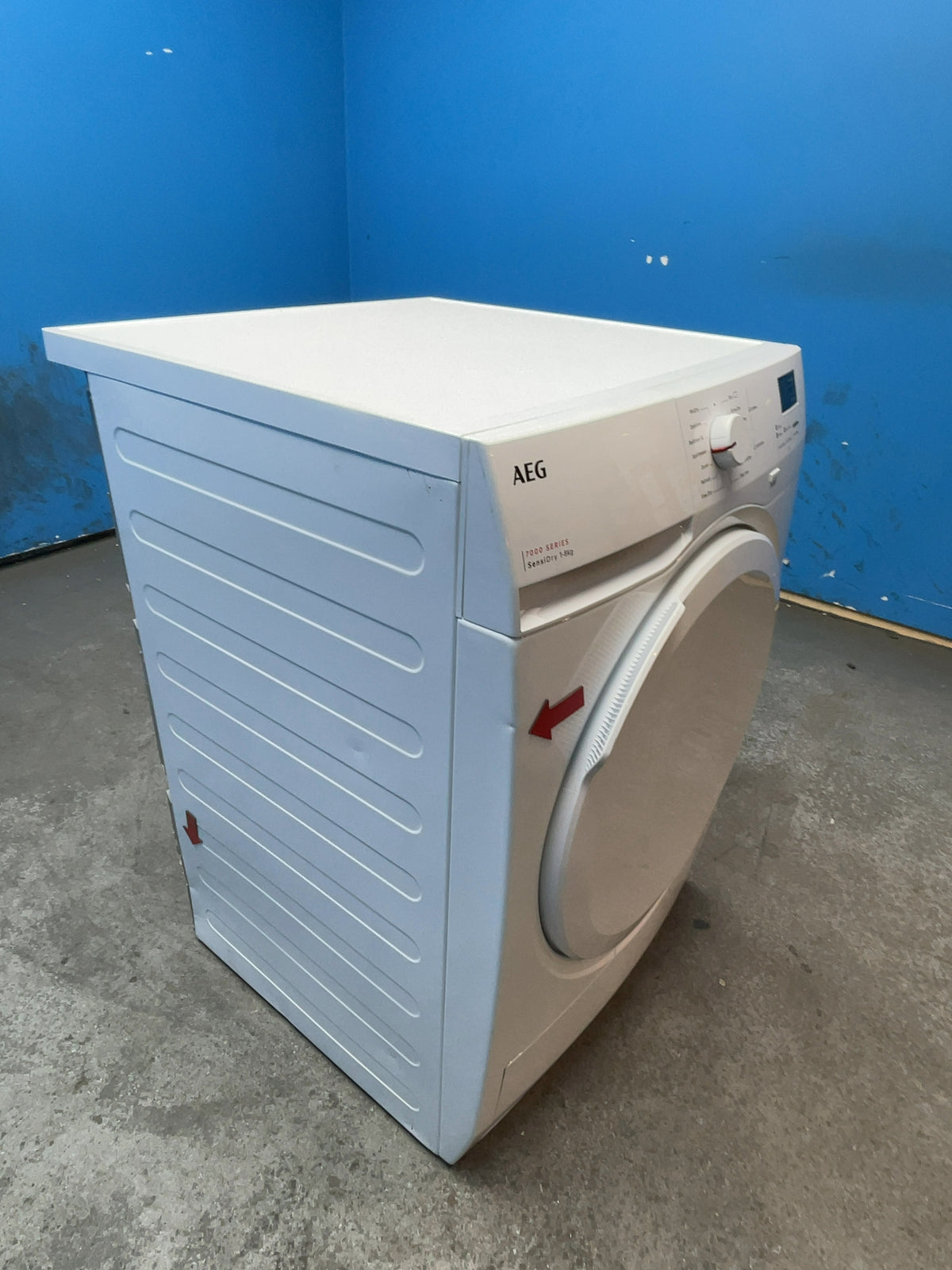 #GRC-166-125 - AEG 8kg 7000 Series Heat Pump Tumble Dryer – SensiDry, MixDry, White