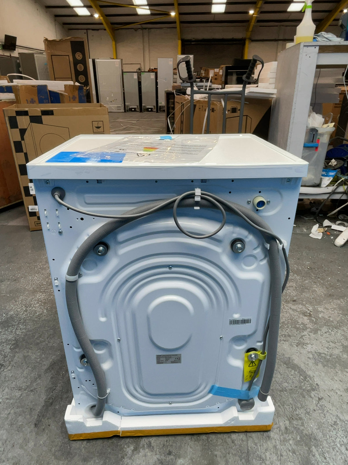 #GRC-166-157 - Comfee 8kg 1400rpm Washing Machine – Steam Clean, 15 Programmes & Delay Start
