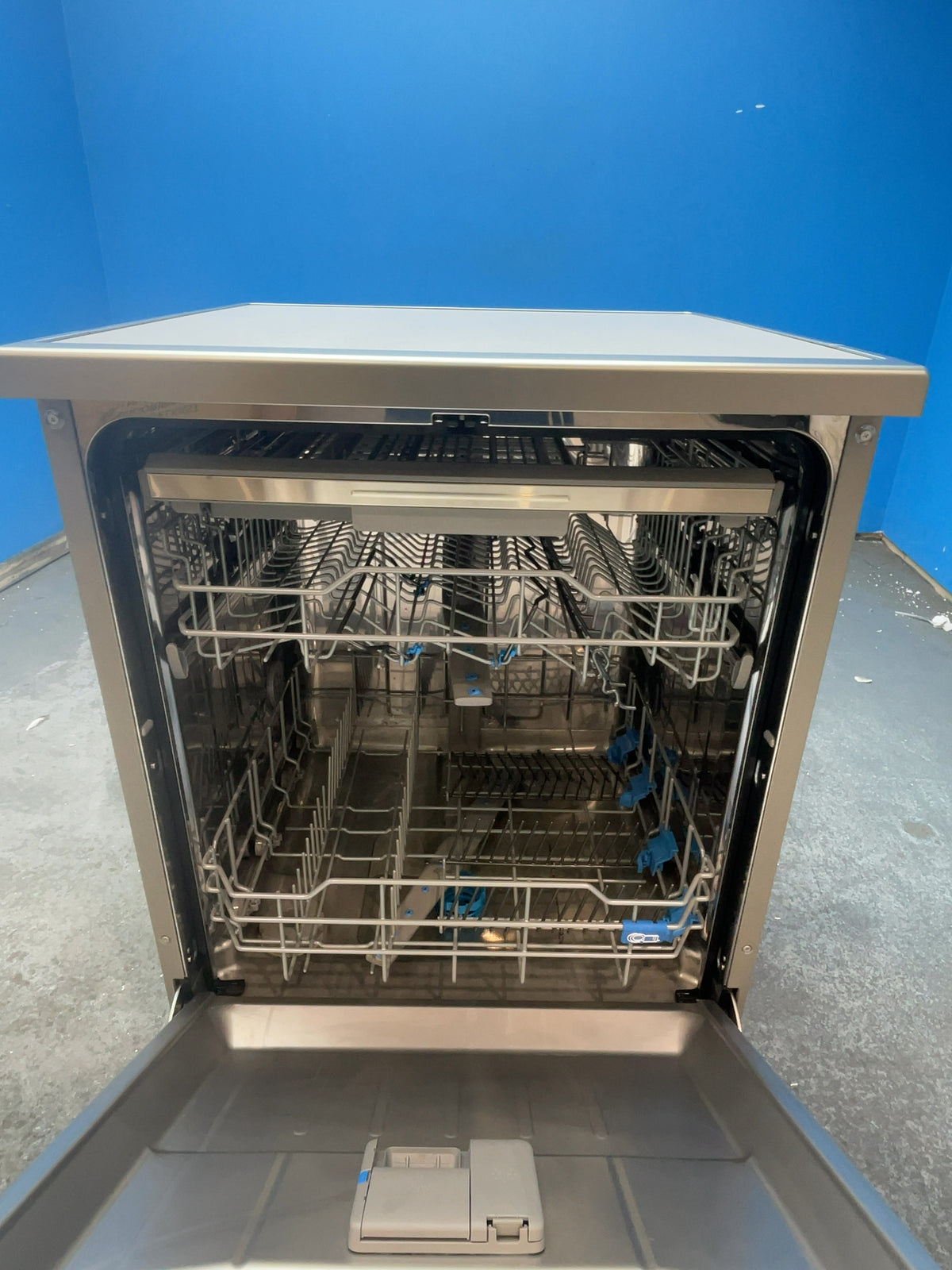 #GRC-166-187 - Midea 60cm Dishwasher – 14 Place Settings, WiFi Connected, C Rated