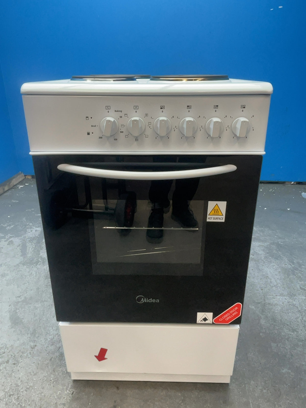 #GRC-166-203 - Midea 50cm Electric Cooker – Solid Plate Hob, Integrated Grill, White