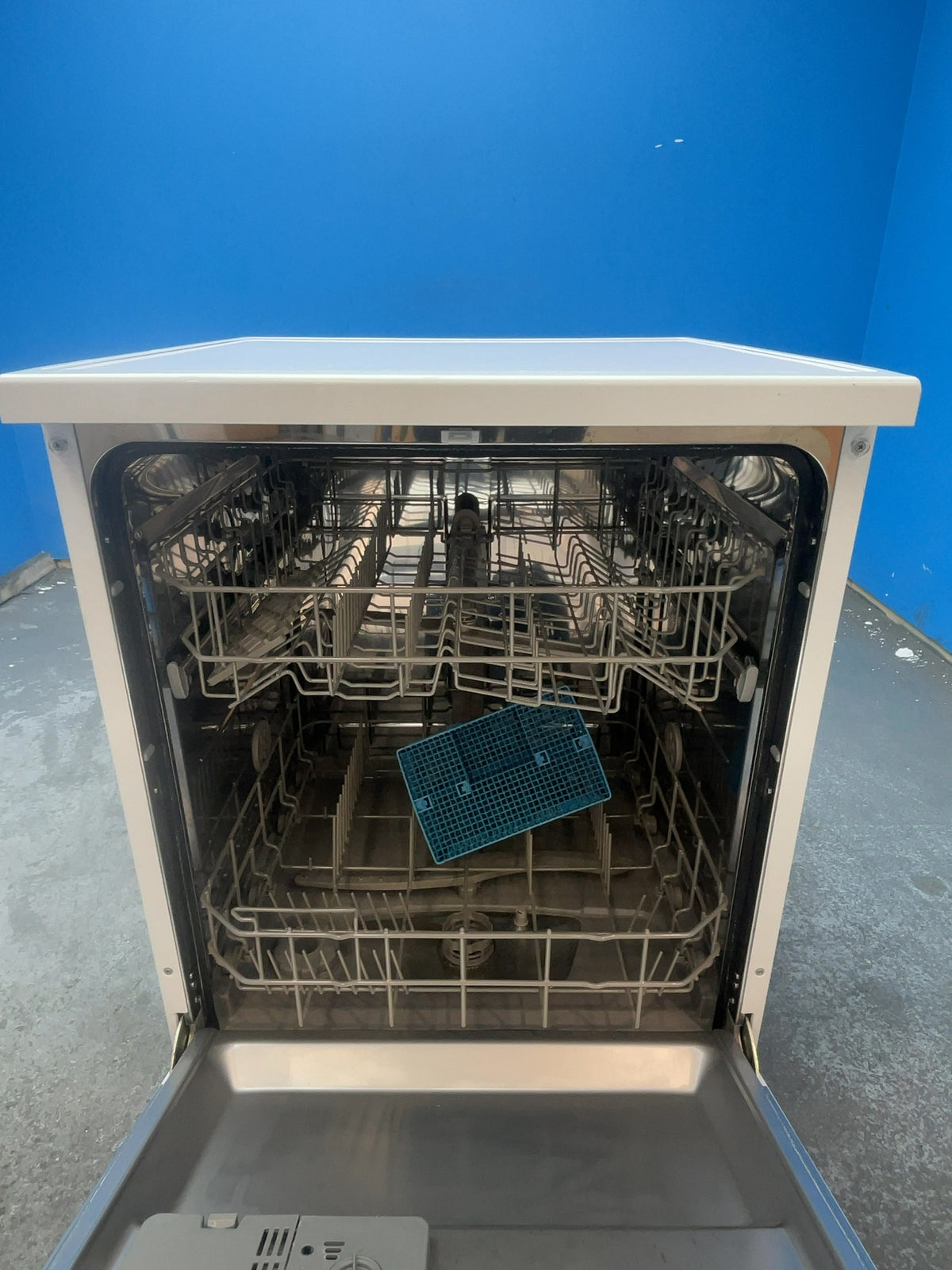 #GRC-166-204 - Midea 60cm Dishwasher – 12 Place Settings, WiFi Connected, E Rated, White