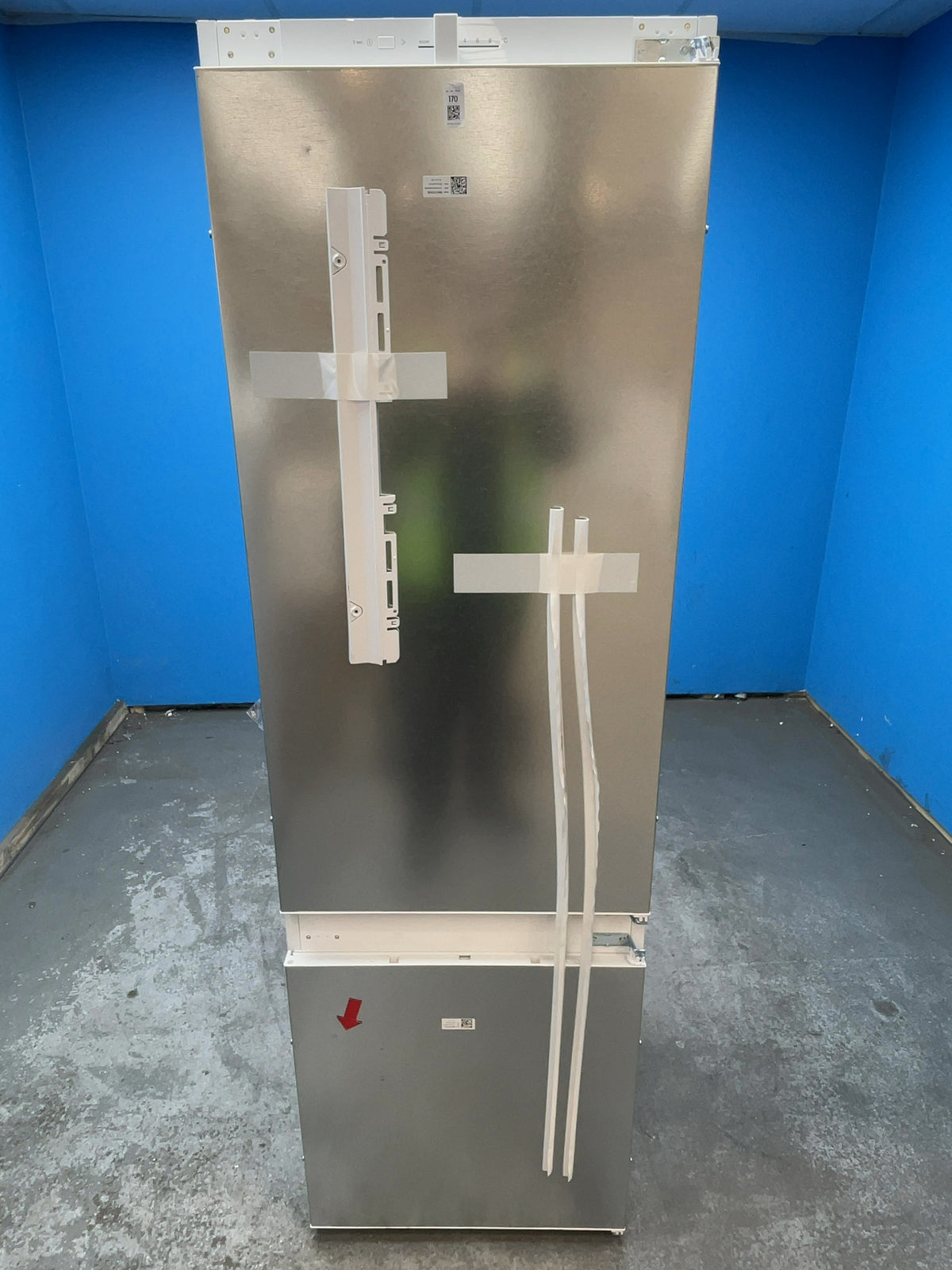 #GRC-166-400 - Bosch Series 2 Integrated 70/30 Fridge Freezer – 270L Capacity, Low Frost, Eco Airflow