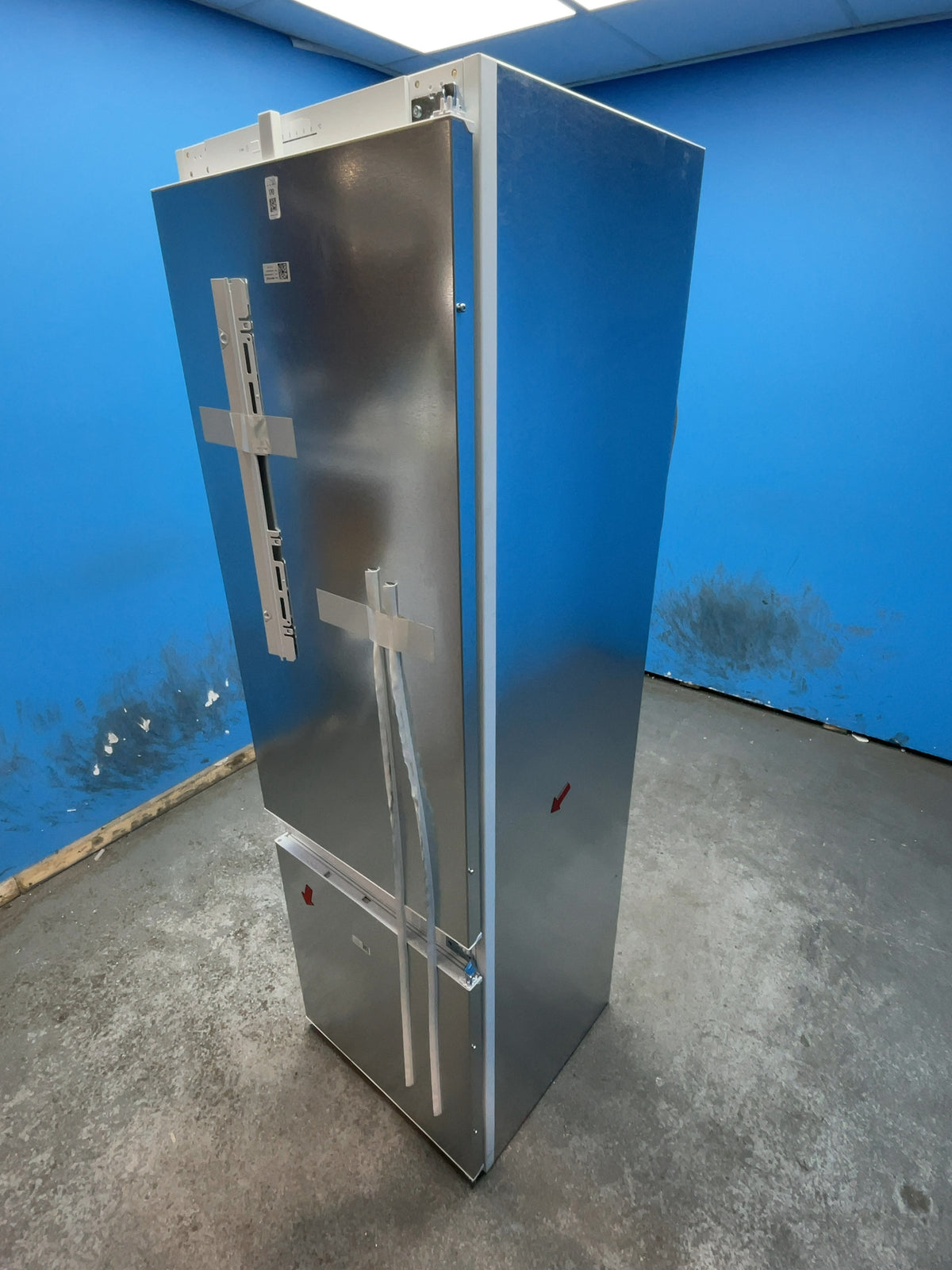 #GRC-166-400 - Bosch Series 2 Integrated 70/30 Fridge Freezer – 270L Capacity, Low Frost, Eco Airflow