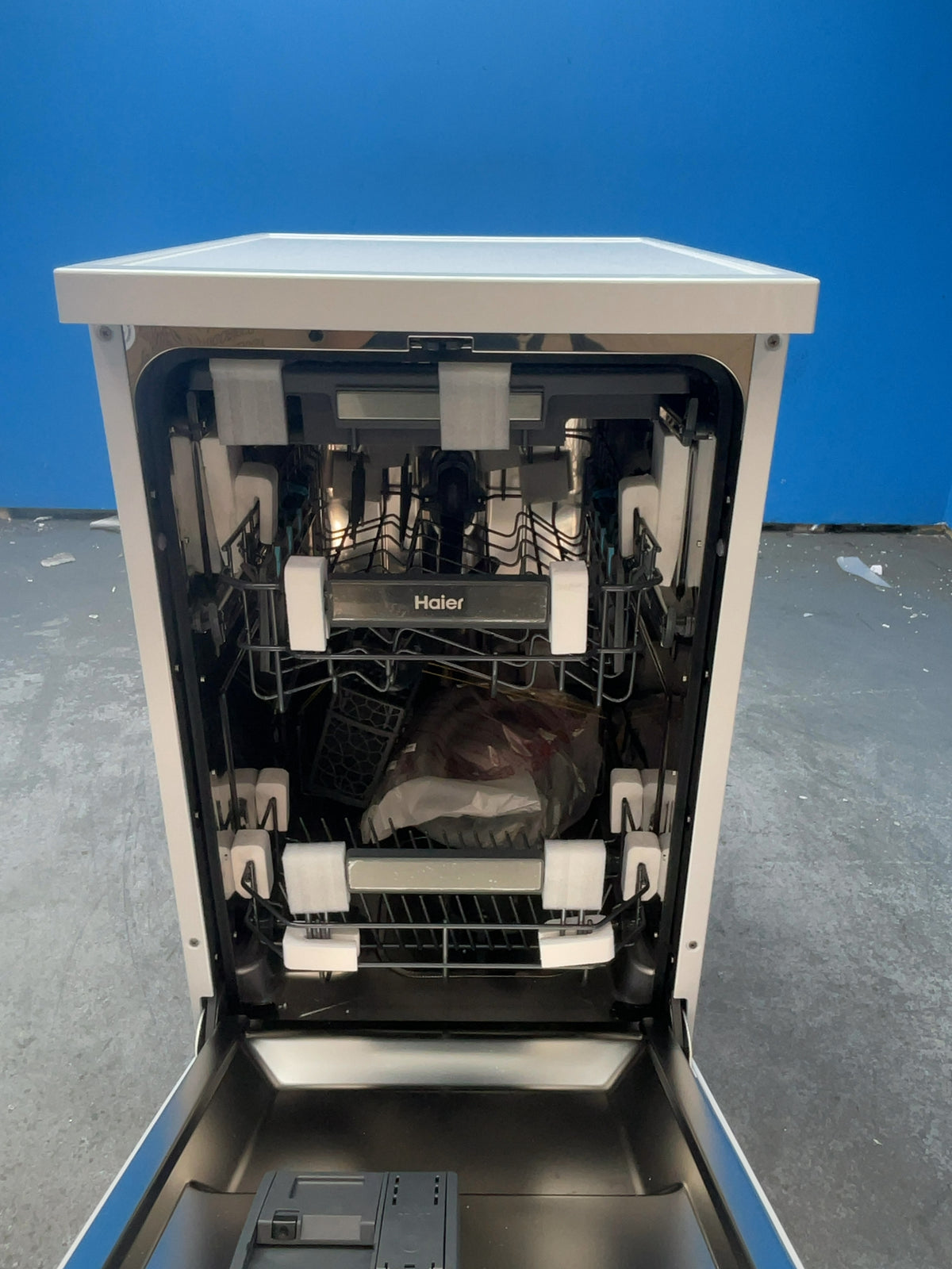 #GRC-166-591 - Haier I-Pro Shine 5 45cm Slimline Dishwasher – 11 Place Settings, WiFi Connected, White