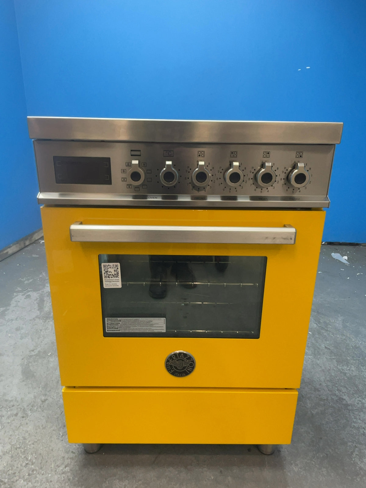 #GRC-166-614 - Bertazzoni Professional 60cm Electric Range Cooker – 69L Oven, 4 Zone Induction Hob, Yellow