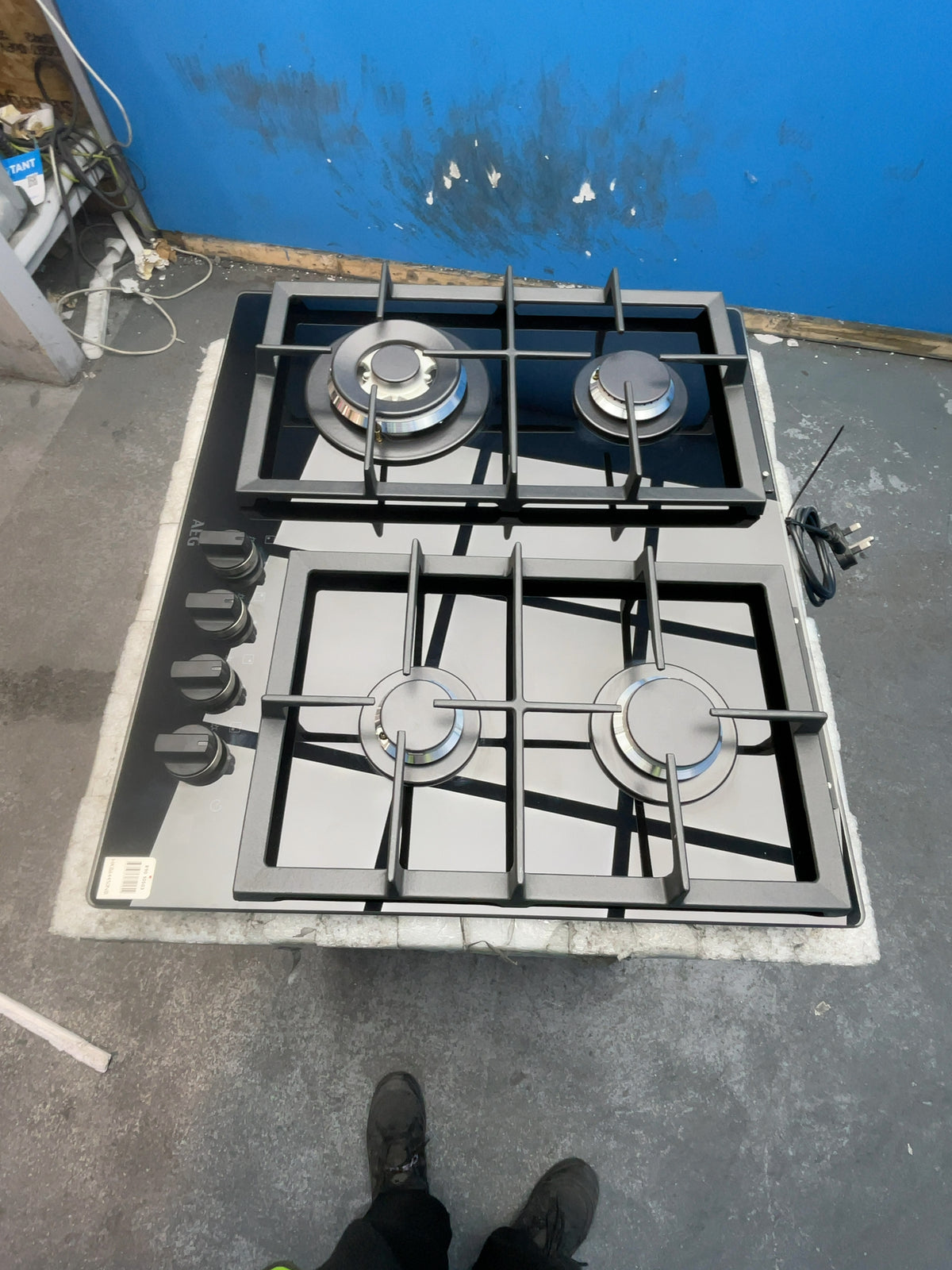 #GRC-166-615 - AEG 60cm 4 Zone Gas on Glass Hob – FlameLight LED, StepPower, Hob2Hood