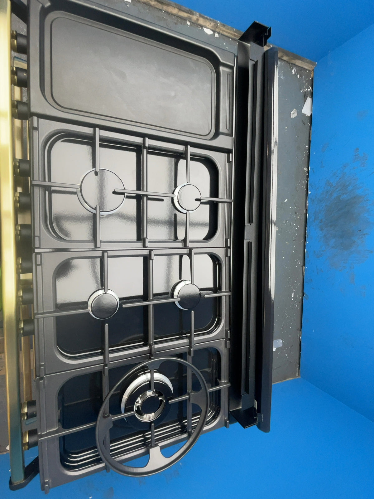#GRC-166-777 - Rangemaster Estel Deluxe 110cm Range Cooker – Dual Fuel, 5 Burner Gas Hob, Pale Pink & Brass