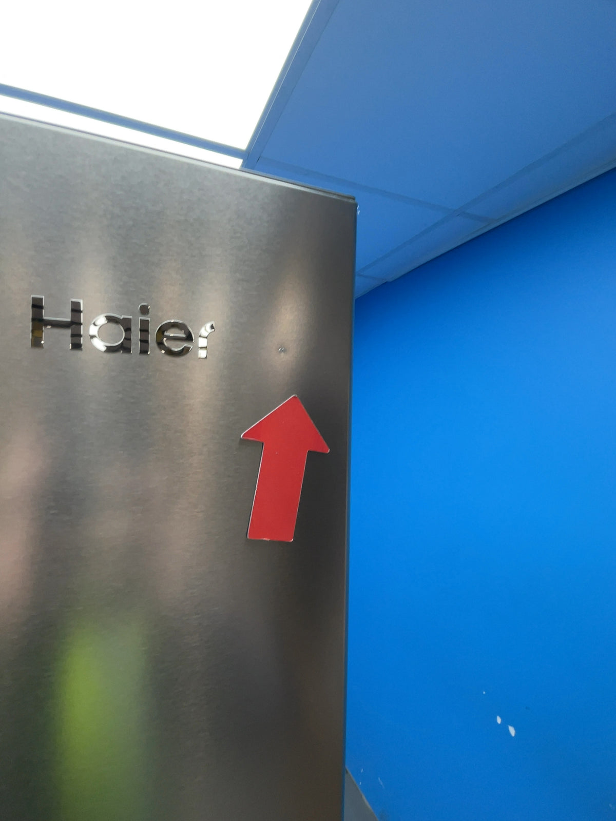 #GRC-166-946 - Haier Cube Series 5 American Style Fridge Freezer – 706L, Inox, Total No Frost