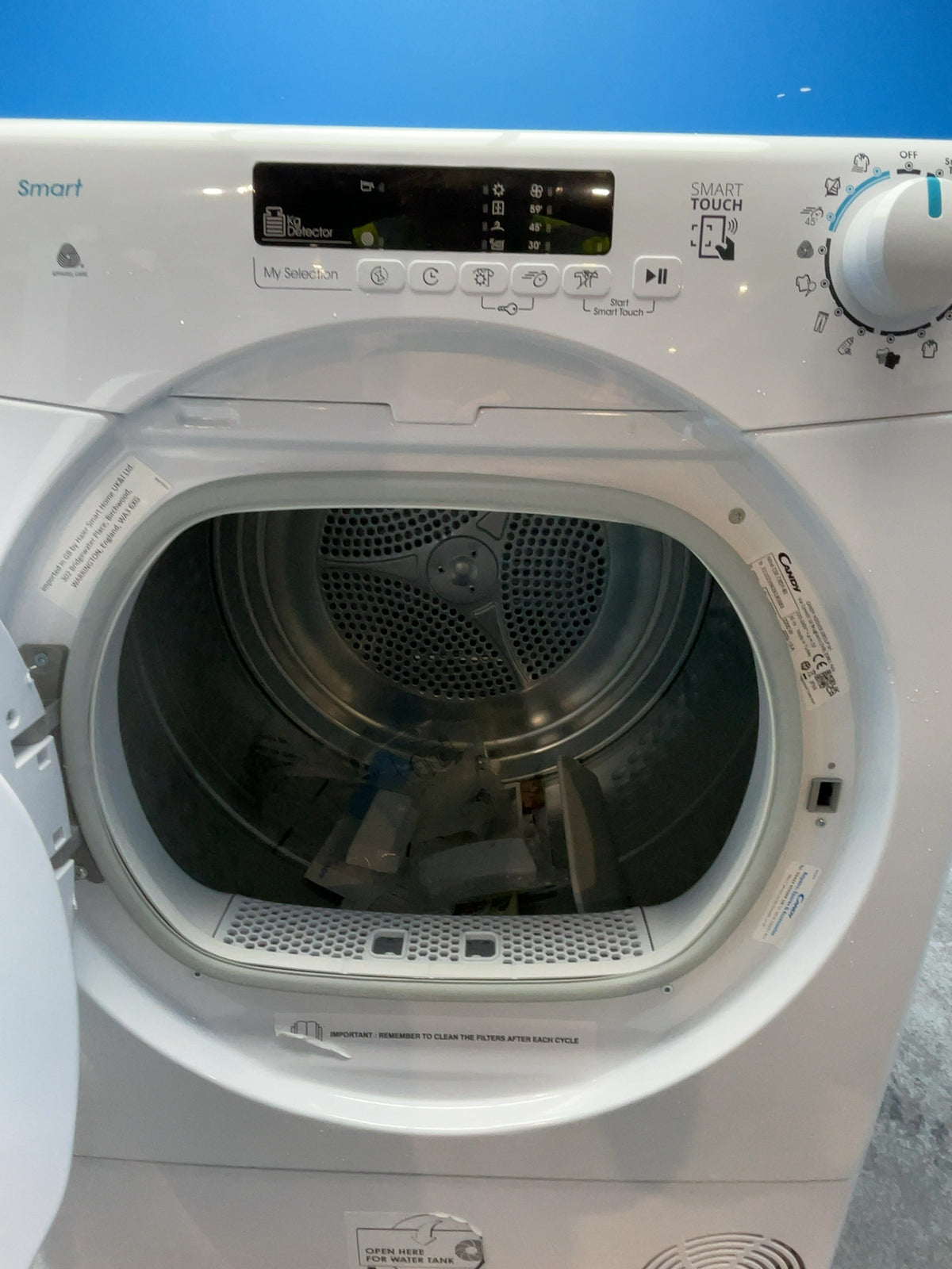 #GRC-167-082 - Candy Smart 9kg Condenser Tumble Dryer – WiFi Connected, White, G Energy Rating