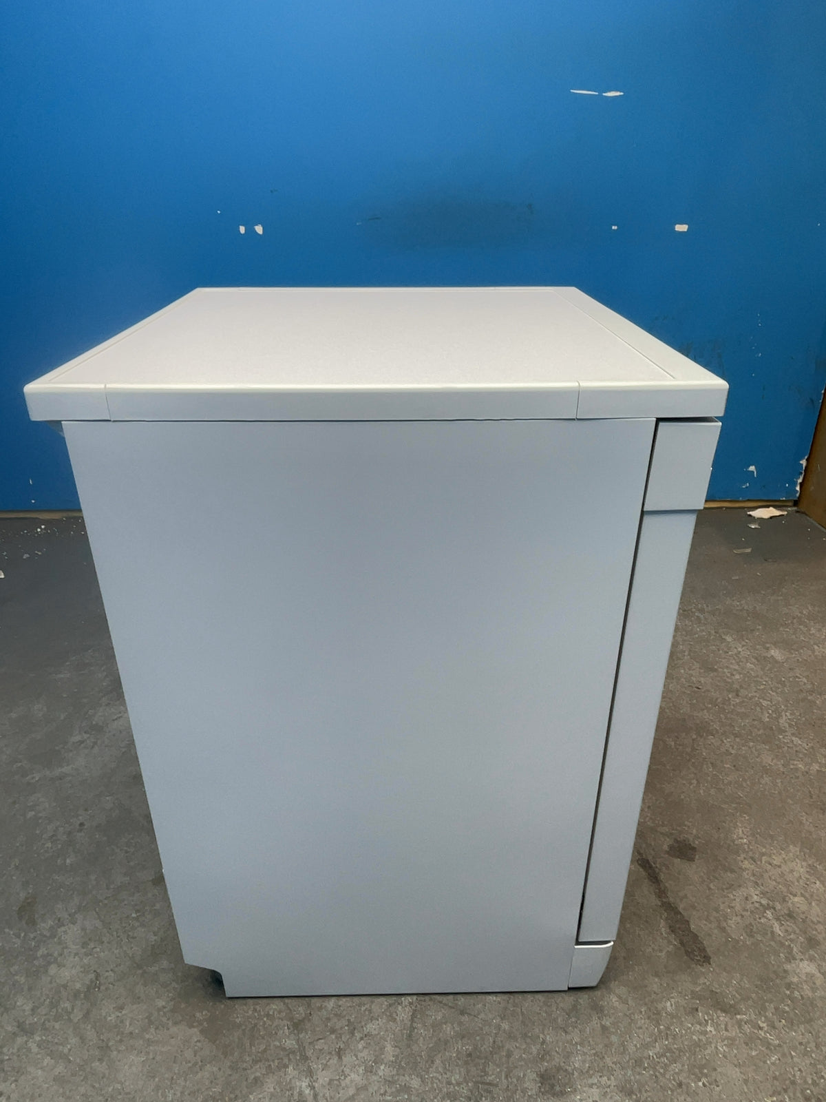 #GRC-167-127 - Comfee 60cm Freestanding Dishwasher – 12 Place Settings, 72°C Hygiene Wash, Half Load