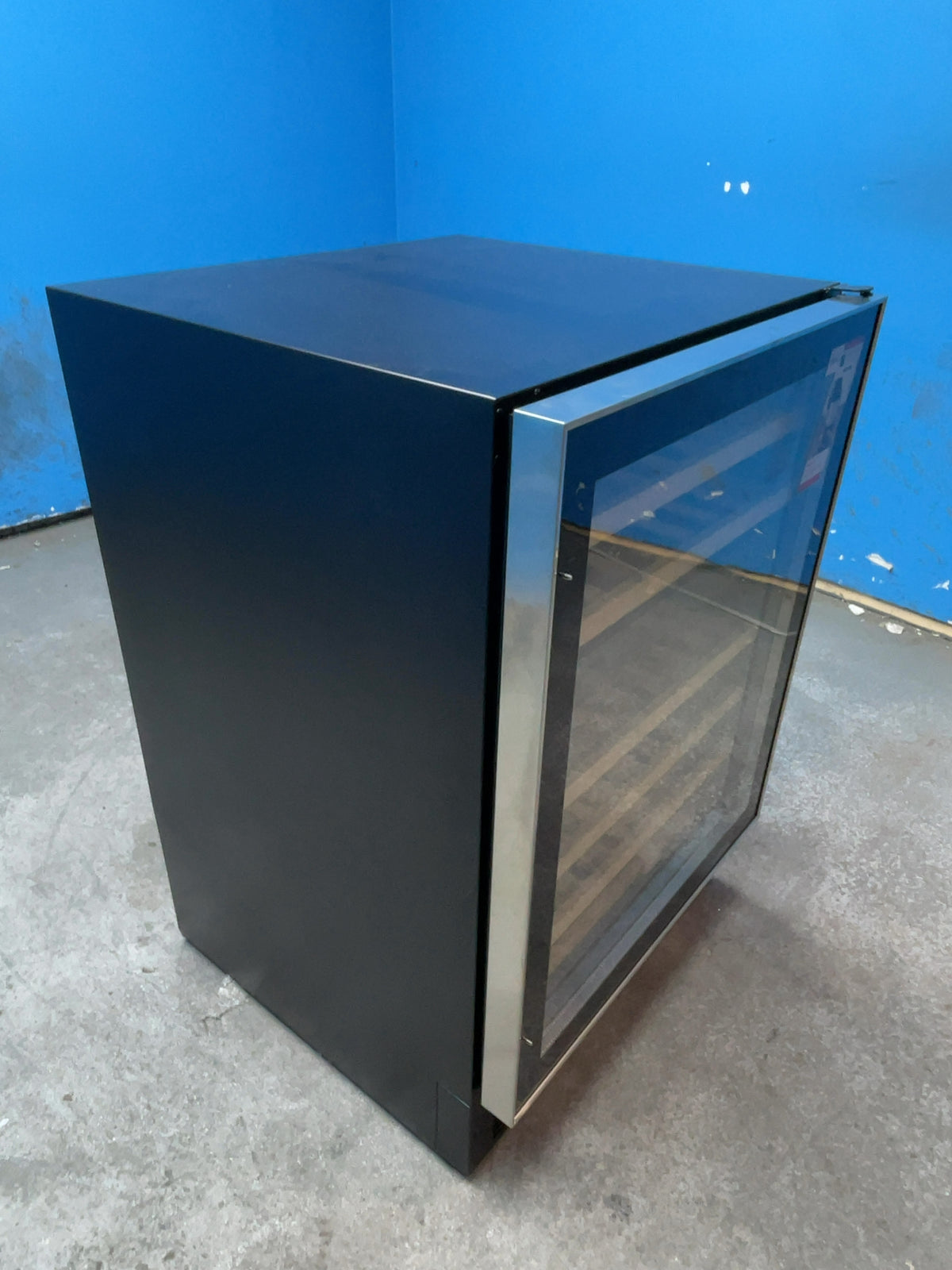 #GRC-167-277 - Hoover H-Wine 700 46 Bottle Dual Zone Wine Cooler – hOn App, Touch Control