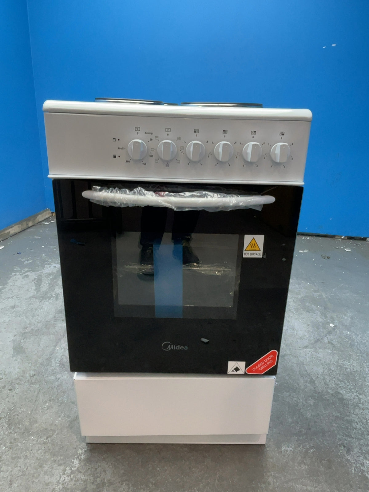 #GRC-167-361 - Midea 50cm Electric Cooker – Solid Plate Hob, Integrated Grill, White