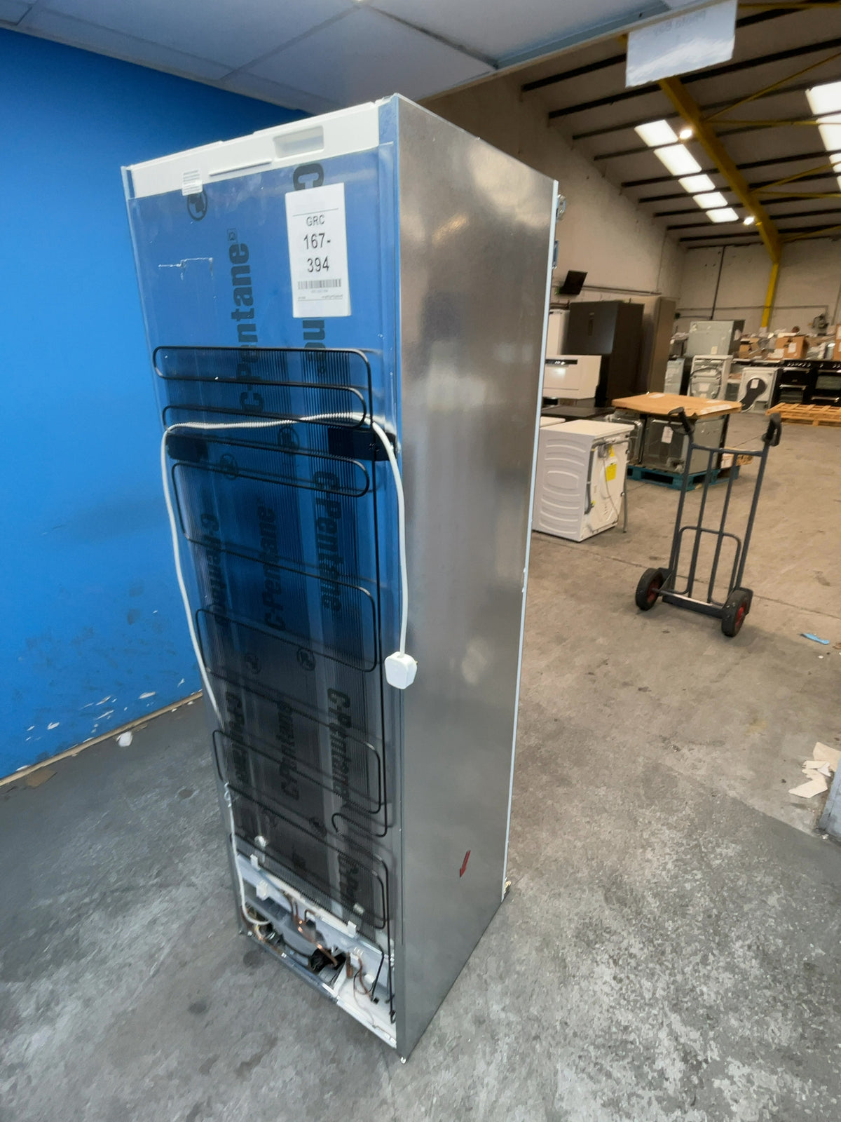 #GRC-167-394 - Bosch Serie 4 Built-In Upright Freezer – 212L, No Frost, VarioZone