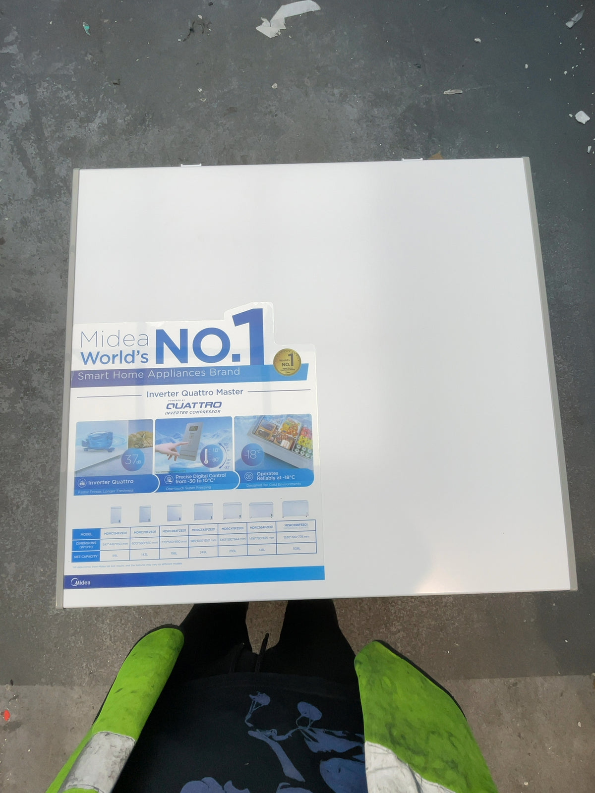 #GRC-167-462 - Midea 143L Chest Freezer – Converts to Fridge, Super Freeze, White