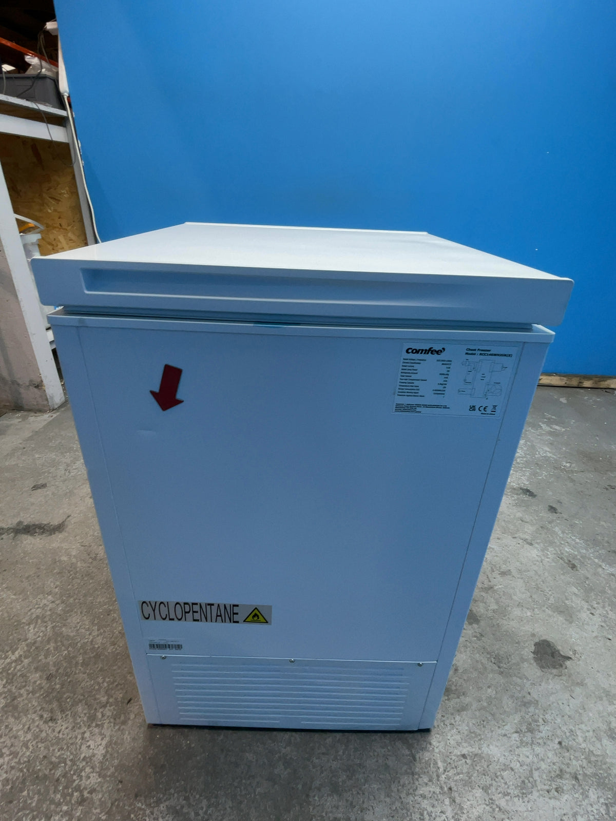 #GRC-167-473 - Comfee 143L Chest Freezer – Garage Safe, Switchable Fridge Mode, White