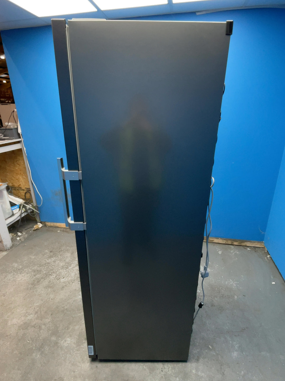 #GRC-167-509 - Hotpoint Tall Upright Freezer – 286L Capacity, No Frost, Dark Inox