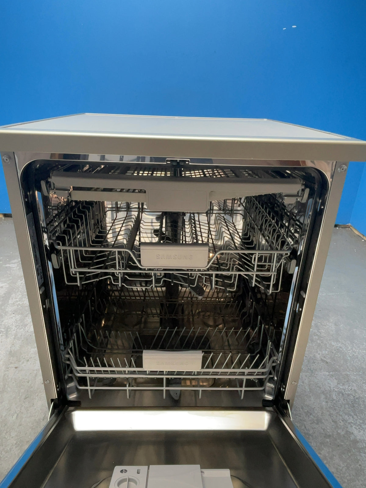 #GRC-167-529 - Samsung Series 6 60cm Dishwasher – 14 Place Settings, E Rated
