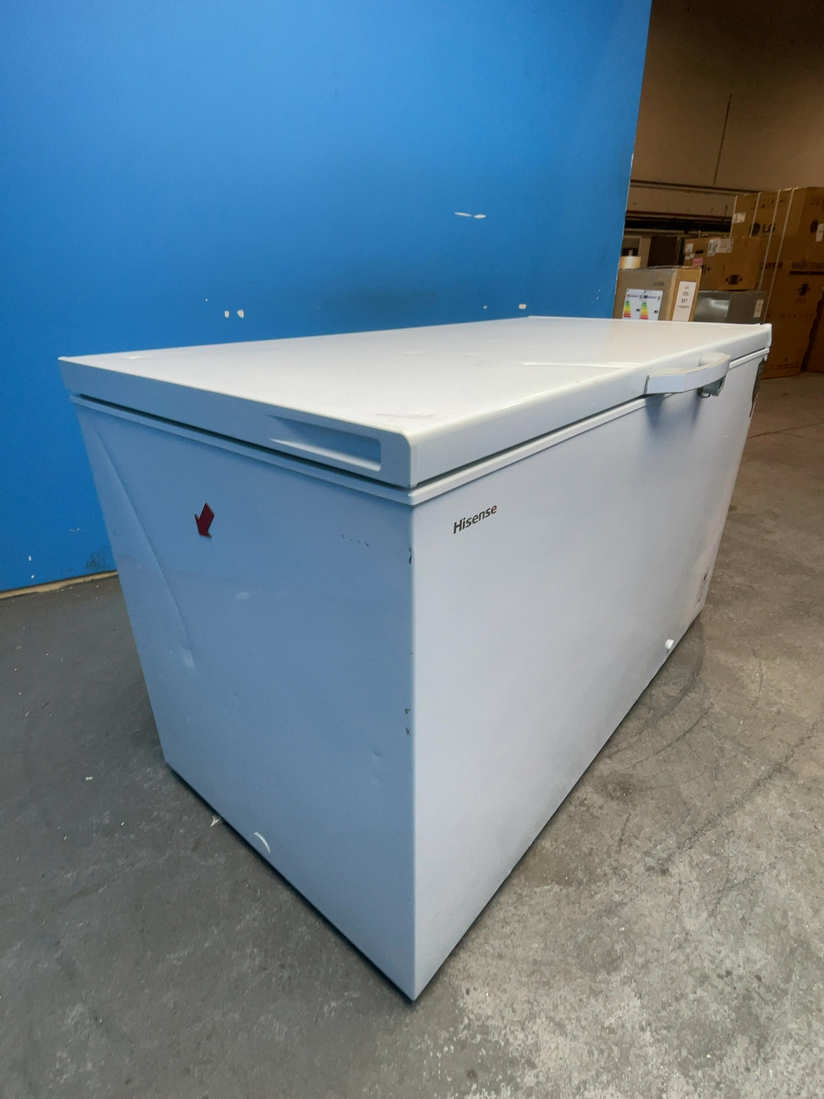 #GRC-167-539 - Hisense 372L Chest Freezer – Winter Guard, Hovering Door, White