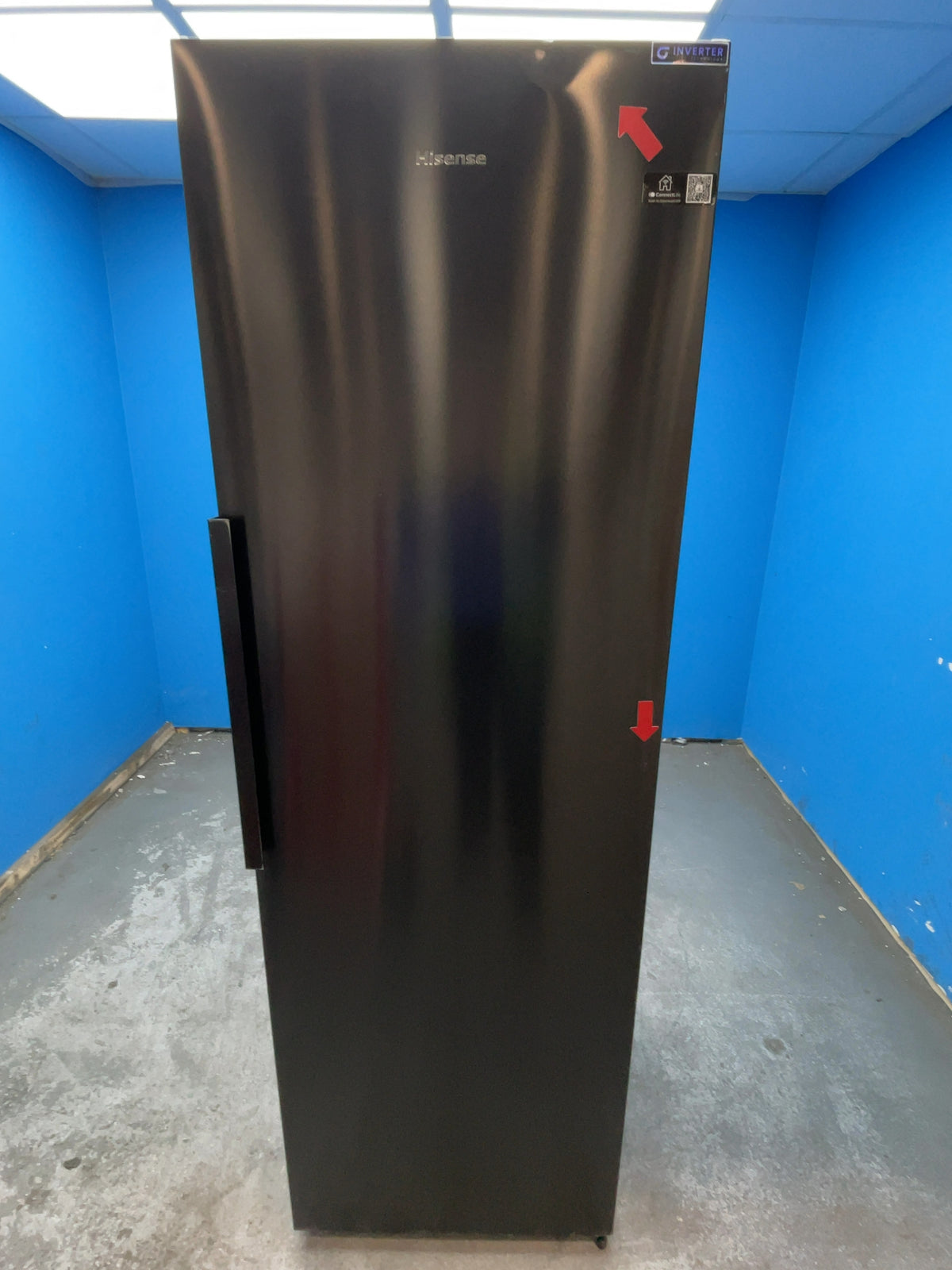 #GRC-167-548 - Hisense KitchenFit 186cm Tall Larder Fridge – 372L, Total No Frost, Wi-Fi Connected, Black
