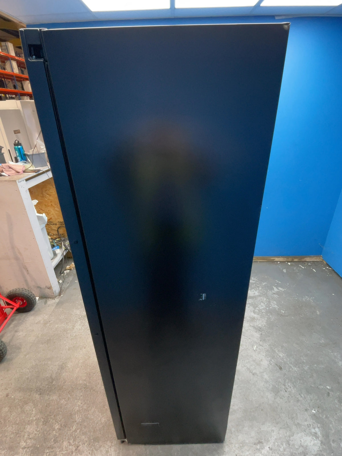 #GRC-167-548 - Hisense KitchenFit 186cm Tall Larder Fridge – 372L, Total No Frost, Wi-Fi Connected, Black